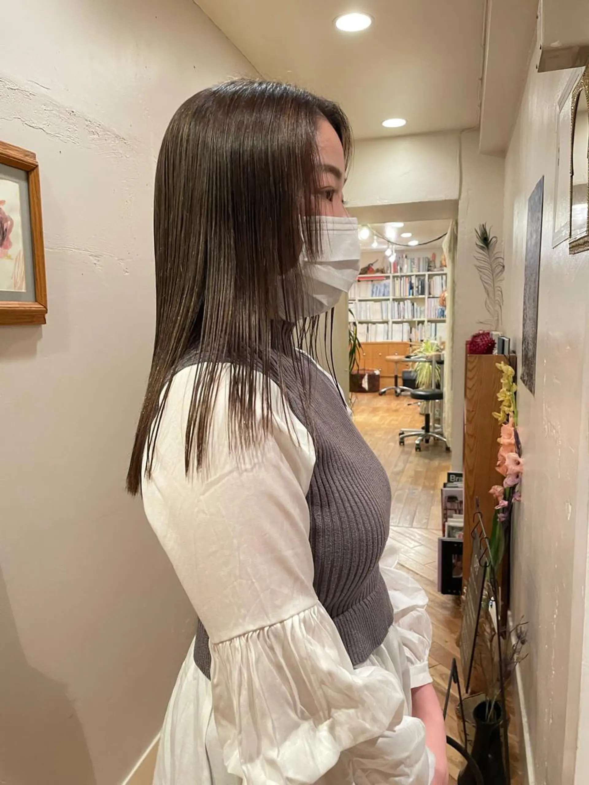 ミディアム カラー ヘアカラー ⚪️ISHIZUKA AOI⚪️のヘアスタイル