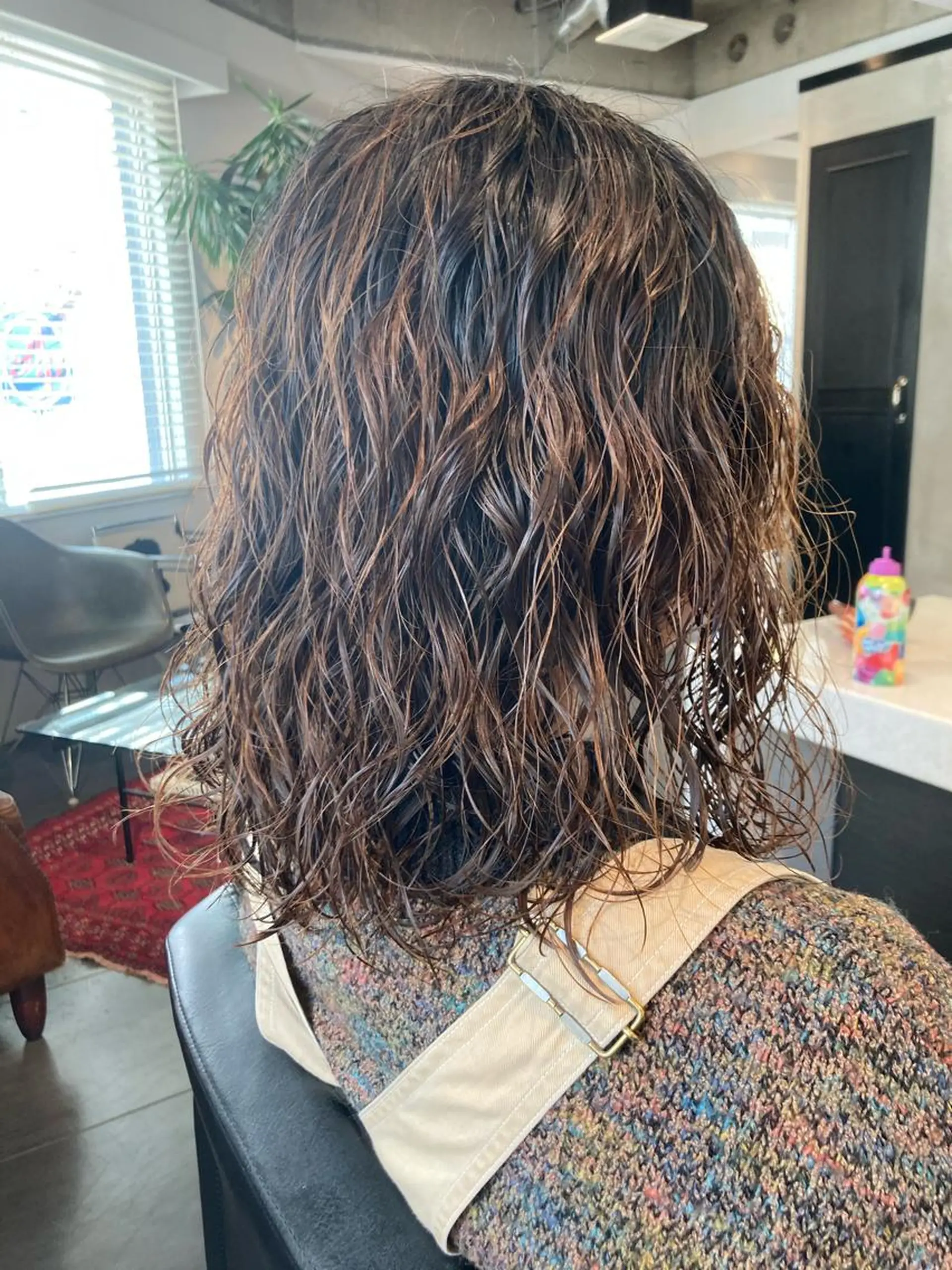 ミディアム パーマ 🛑柔らか透明感 カラー🛑大谷のヘアスタイル