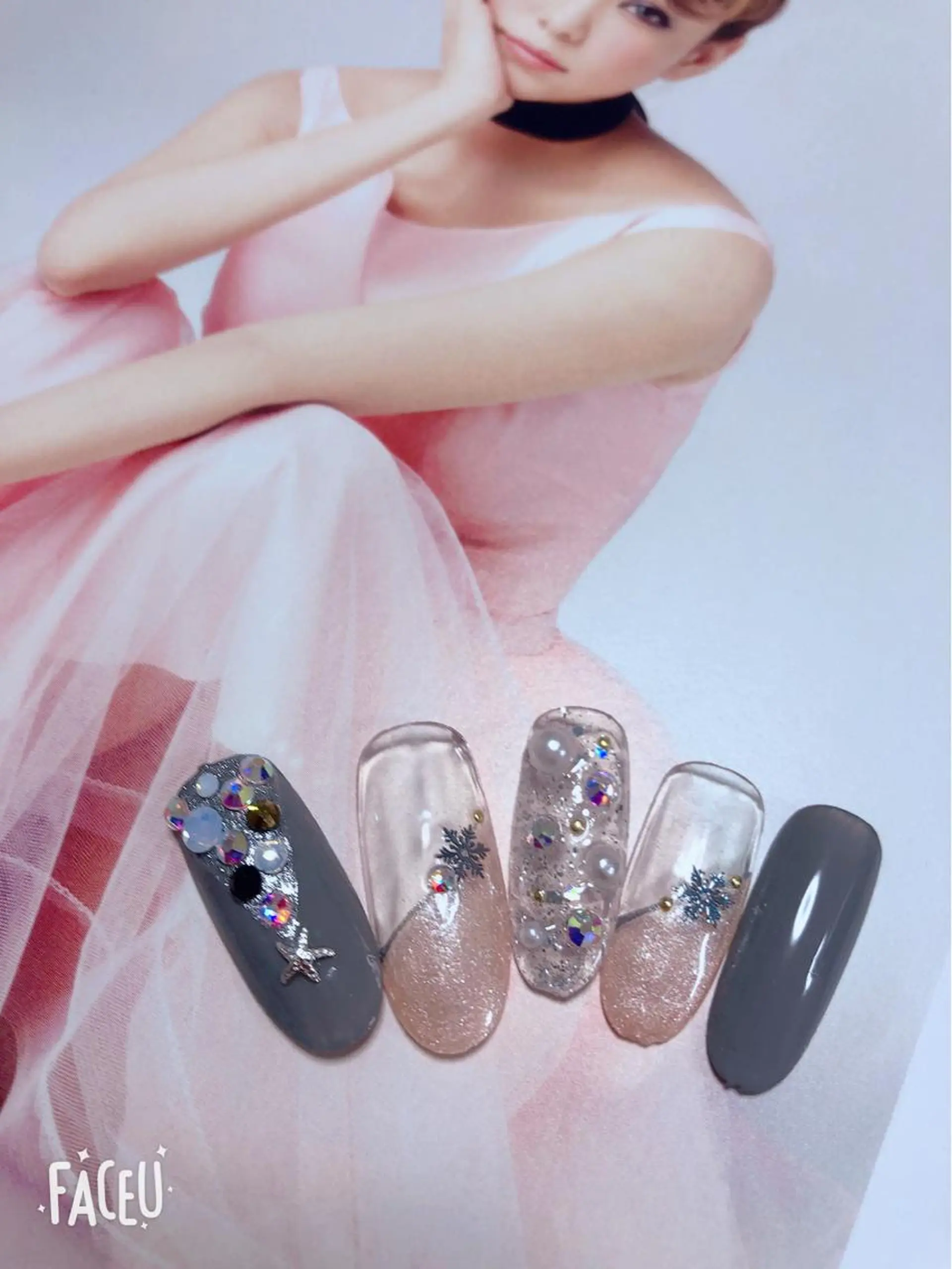 ネイル エ リのネイルデザイン