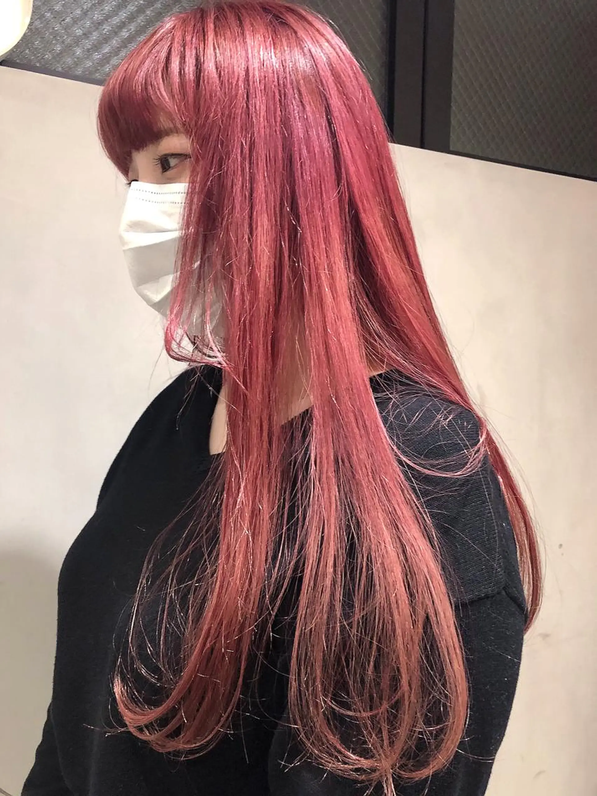 ロング カラー 圧倒的透明感カラー nana🦕のヘアスタイル