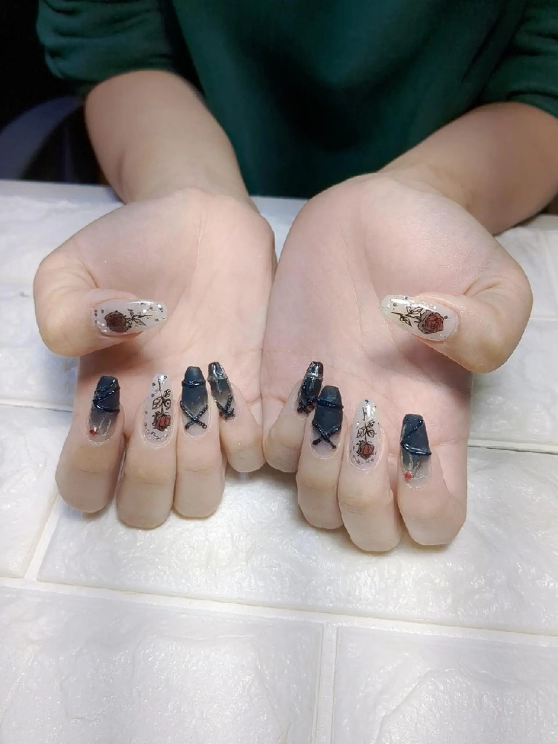 ネイル E·U·B ネイル所属・横浜市中区曙町 E·U·Bネイルのネイルデザイン