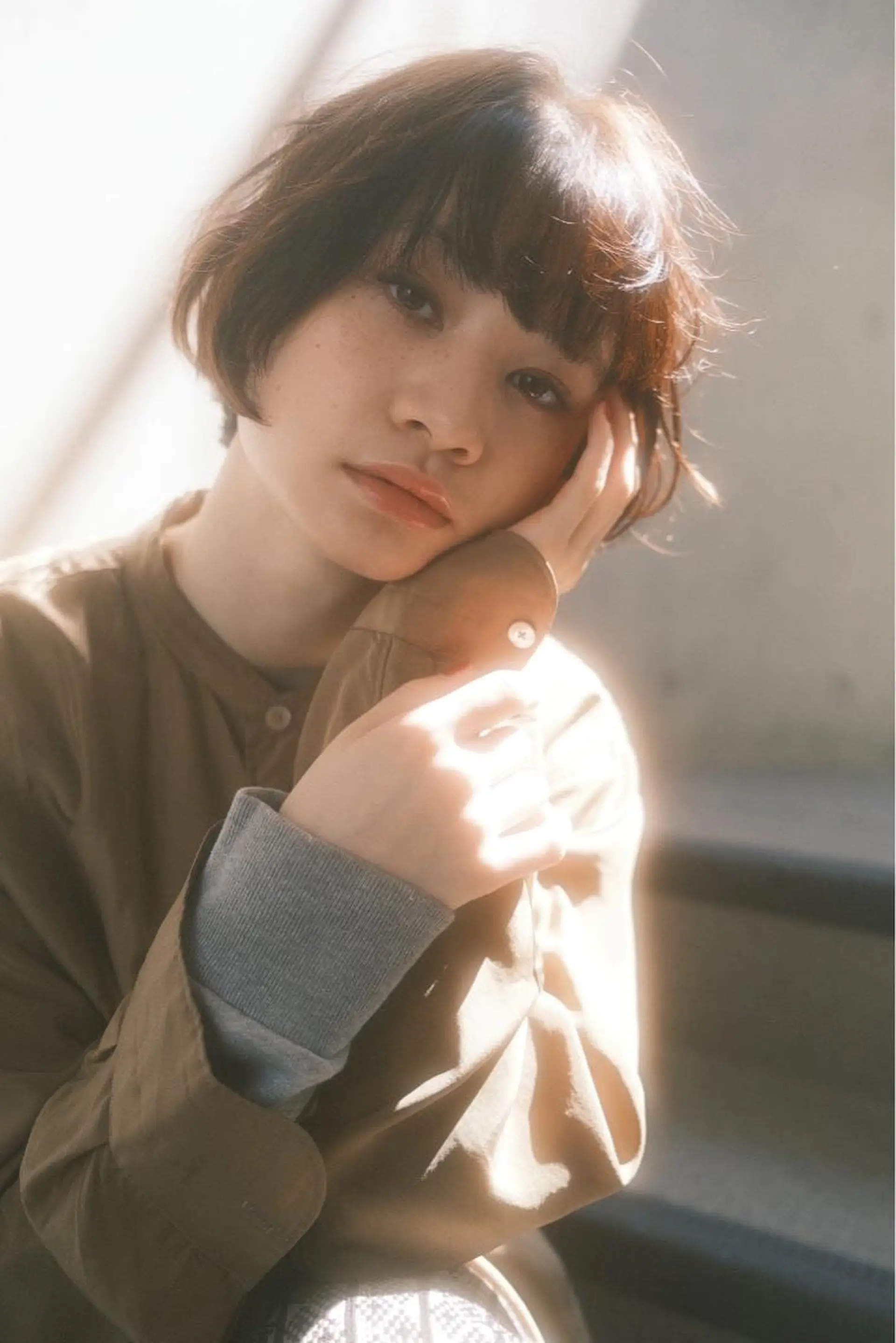 ショート カラー パーマ 切りっぱなしボブ ショートボブ ハンサムショート 丸みショート イヤリングカラー カット ヘアカラー トリートメント ショートボブ縮毛矯正 髪質改善のプロ山道潤のヘアスタイル