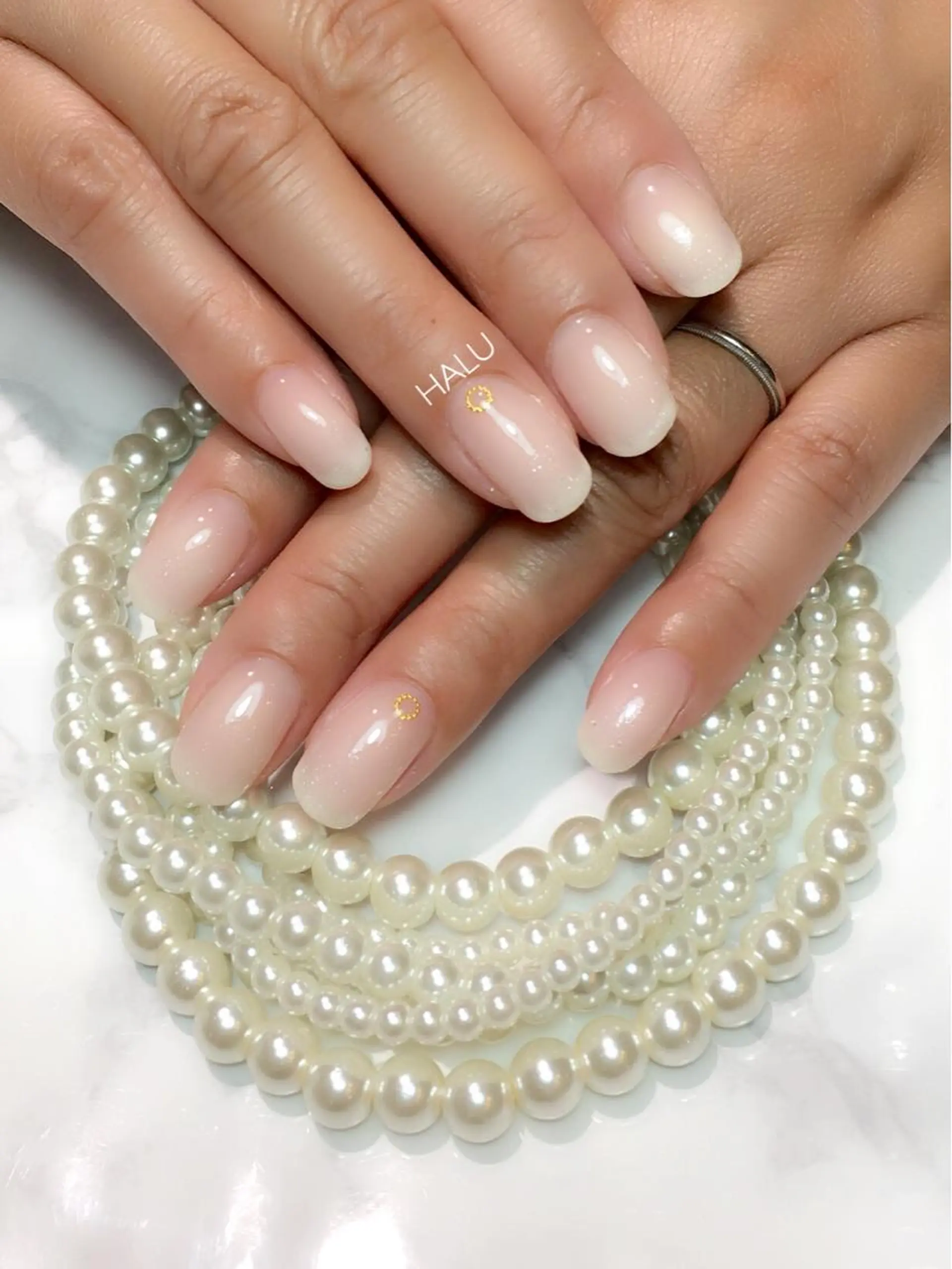 ネイル キラキラネイル ラメ(グリッター) シンプルネイル HALU ハルのネイルデザイン