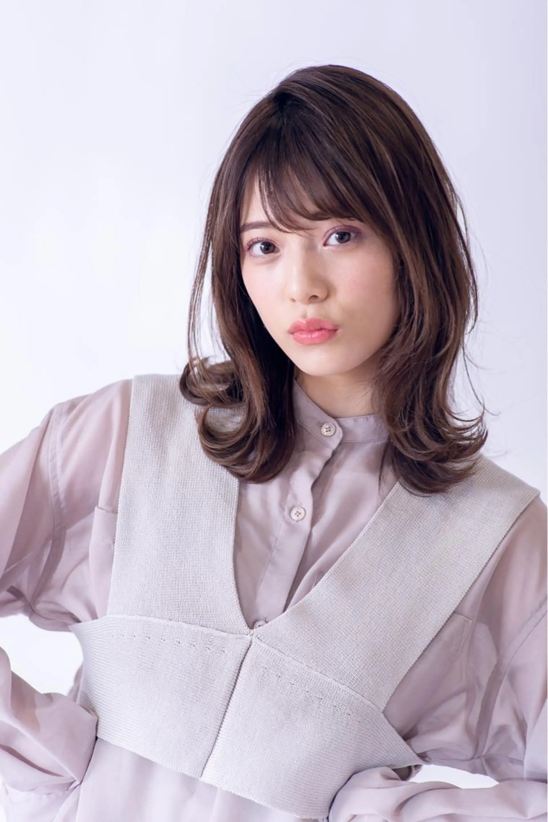 セミロング コテ巻きパーマ/韓国 パーマ/佐野のヘアスタイル