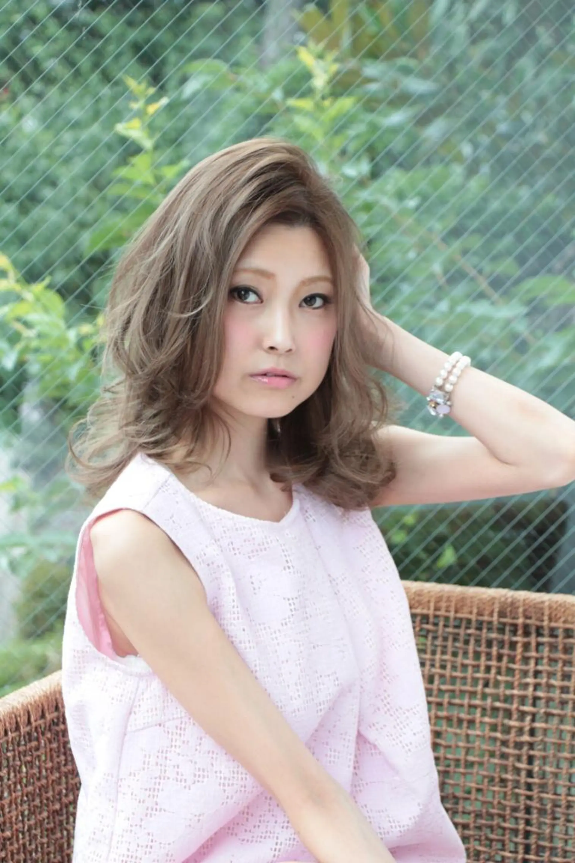 セミロング 小林 伊織のヘアスタイル