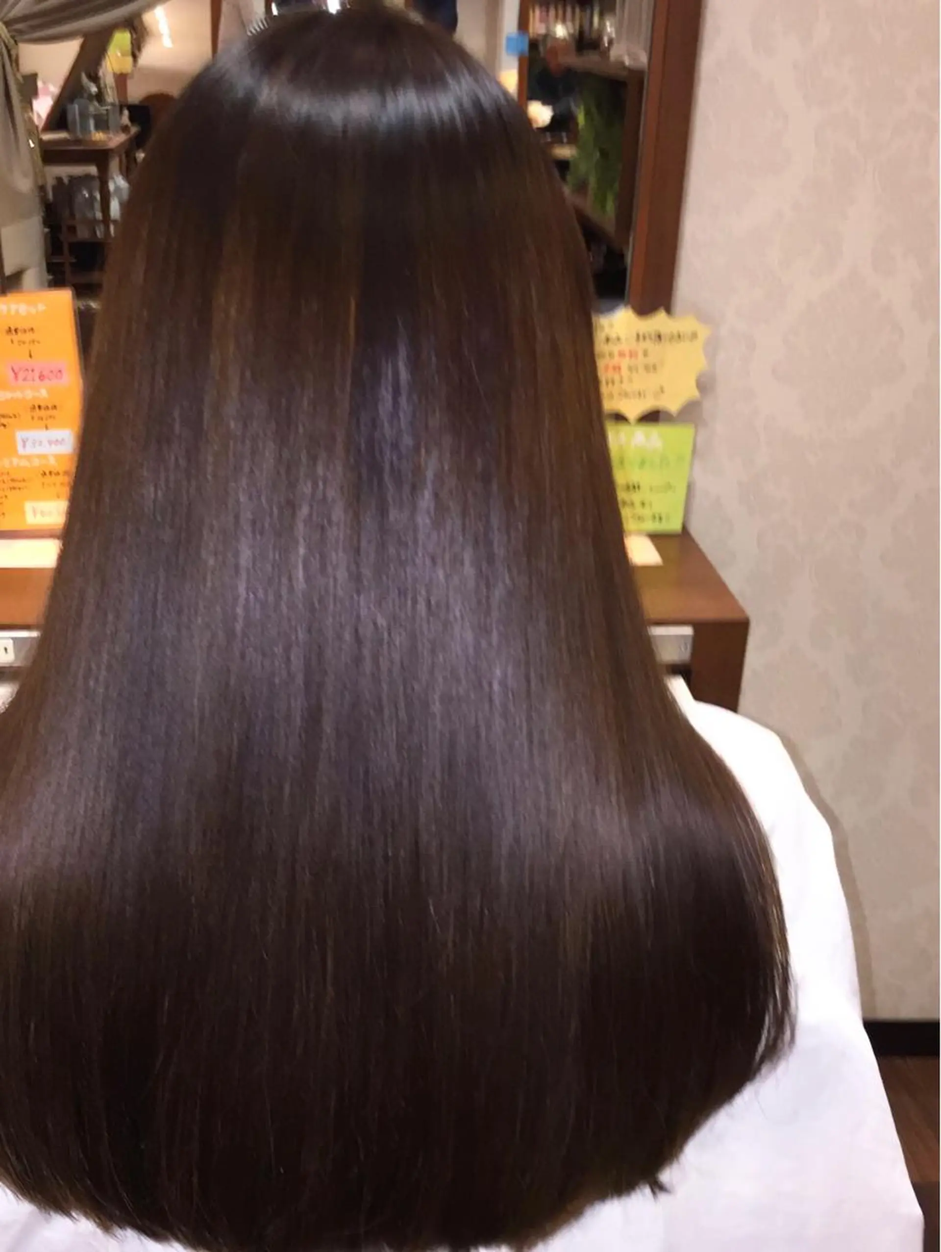 カラー 伊藤 優希のヘアスタイル