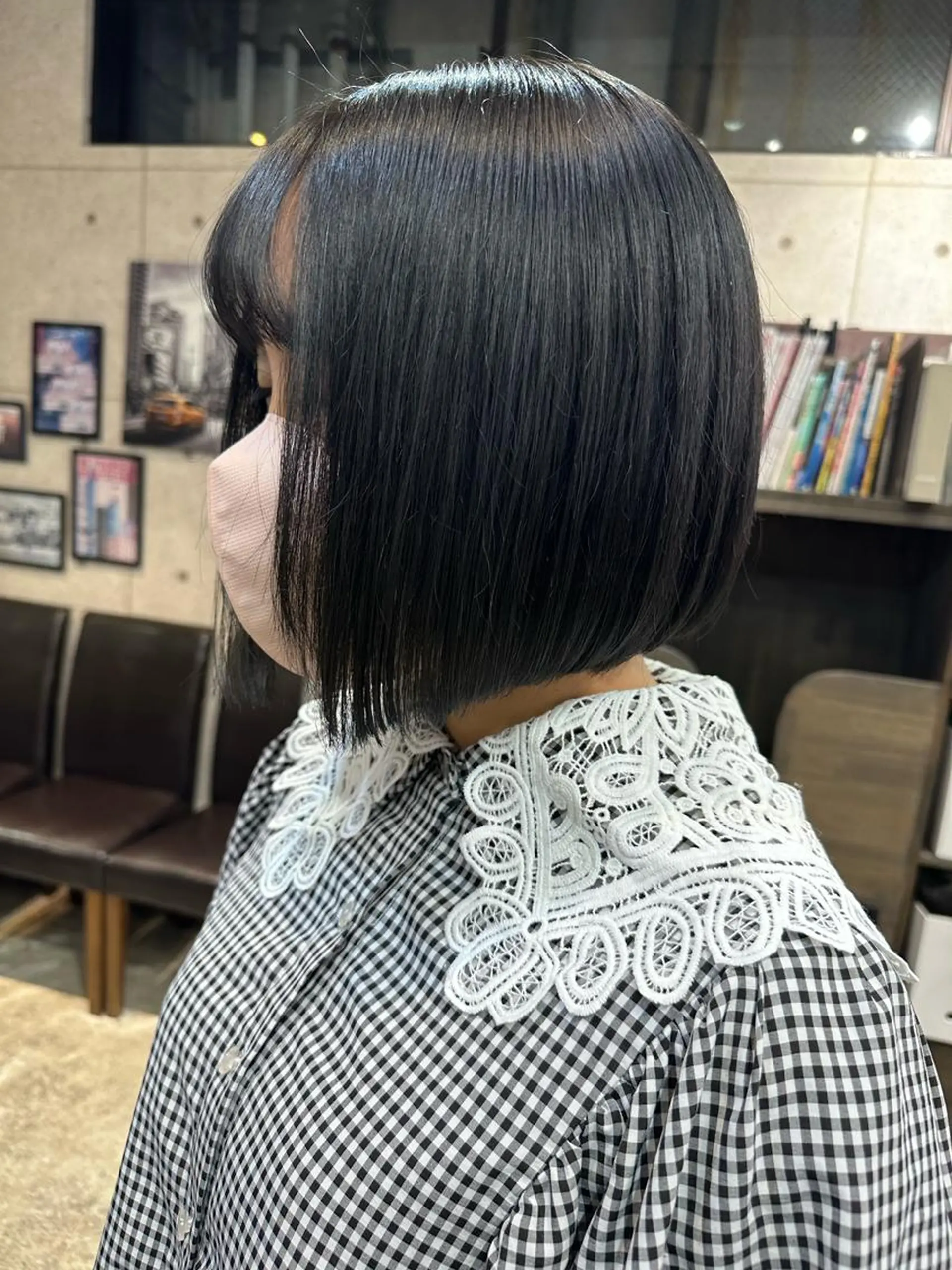 ショート カラー ダークグレー ボブ 遠藤沙也加 /レイヤーカットのヘアスタイル