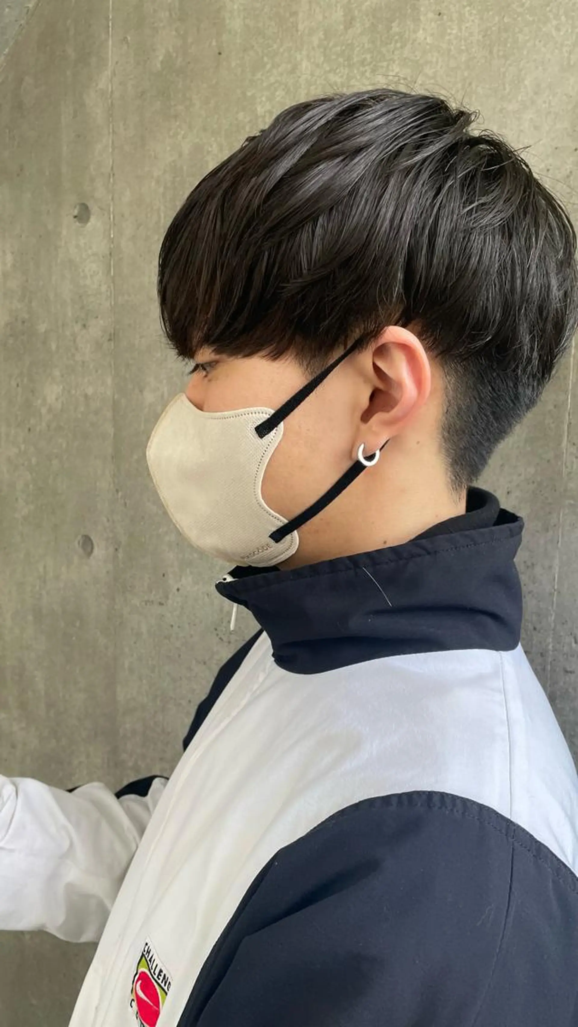 ショート メンズ センターパート カルマパーマ メンズ韓国風 メンズパーマ メンズショート 松本平太郎美容室大宮店所属・もりたみかこ 美容師お休み中のヘアスタイル