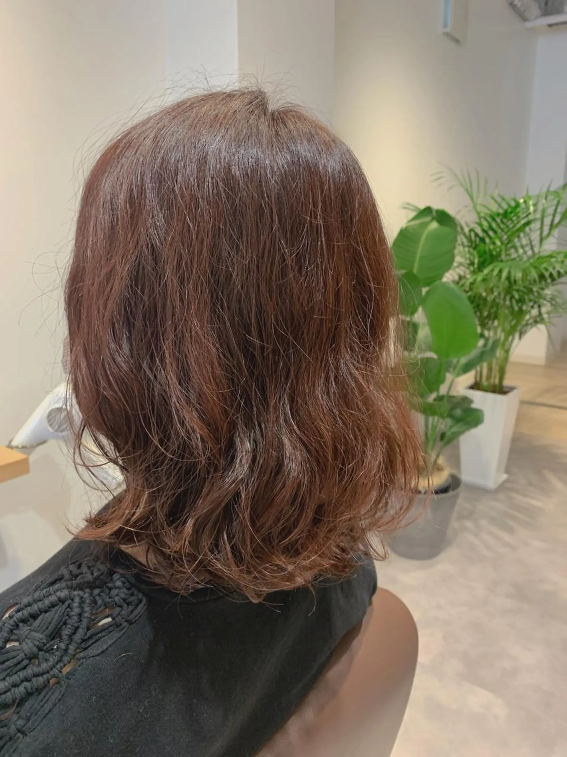 ミディアム カラー パーマ MIA 菅原のヘアスタイル