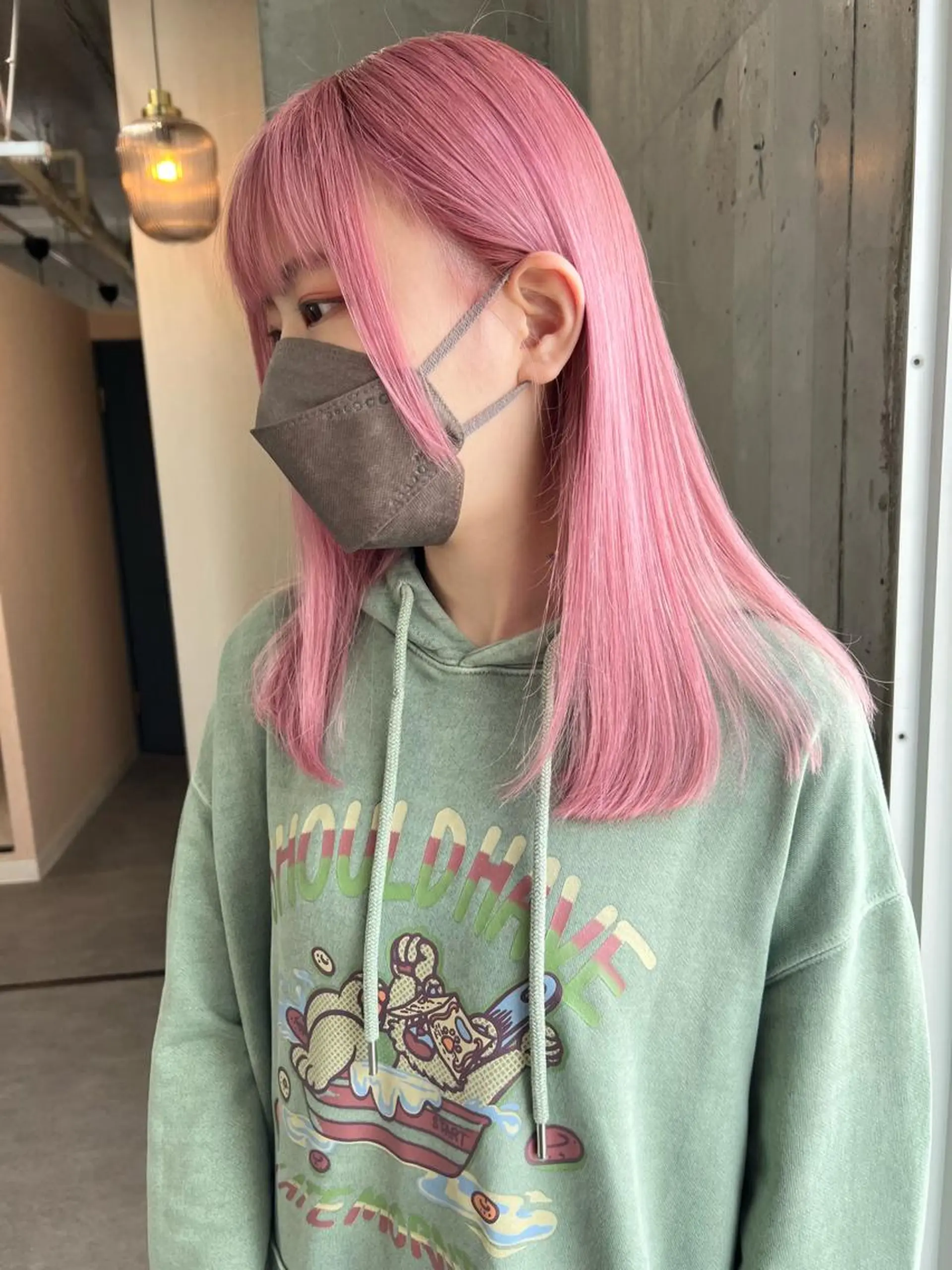 セミロング カラー ヘアアレンジ セミロングパーマ ブリーチ ケアブリーチ ダブルカラー ハイライトカラー ヘアカラー lani ブリーチ /ダブルカラーのヘアスタイル