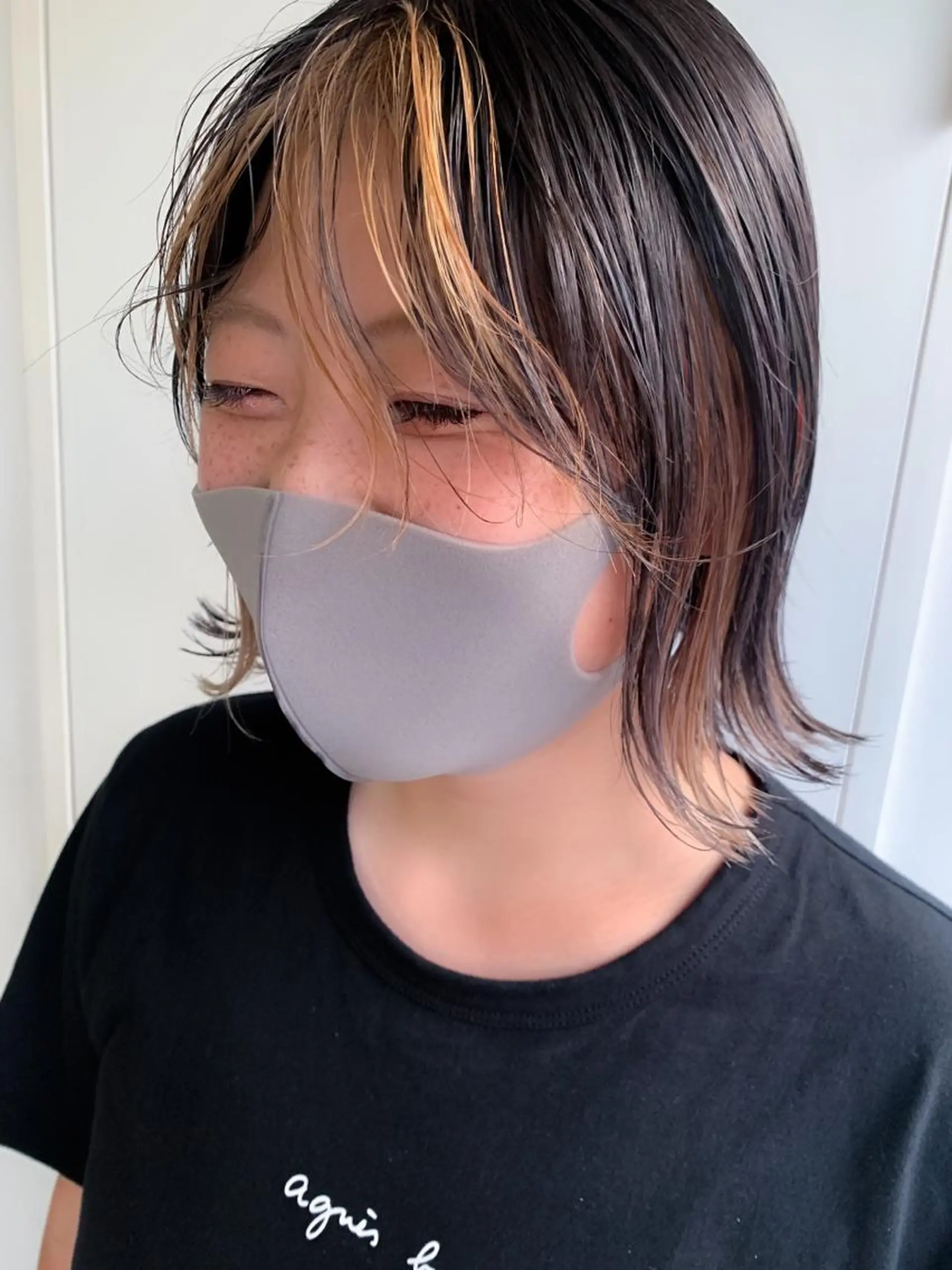 ショート nuu所属・💜ショート💜 ウルフ、ボブ二色亜美のヘアスタイル