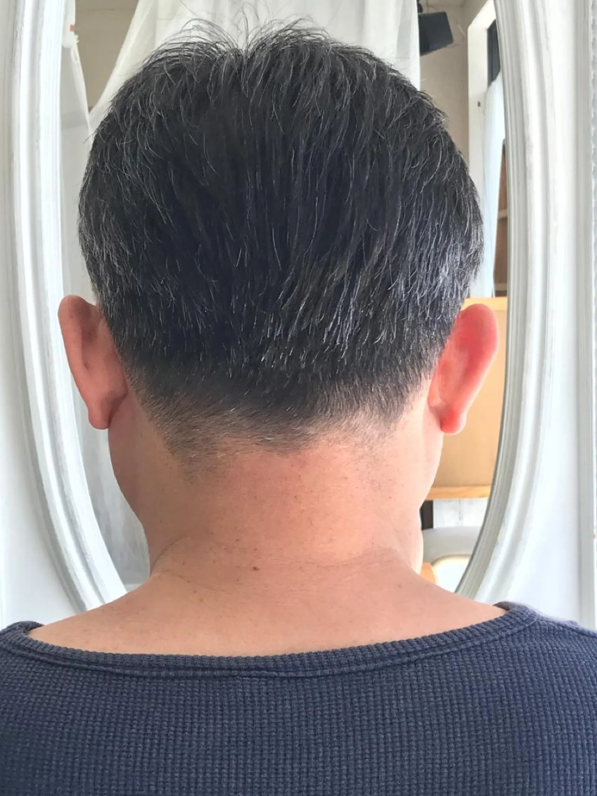 ショート メンズ カット フリーランス SATOUのヘアスタイル