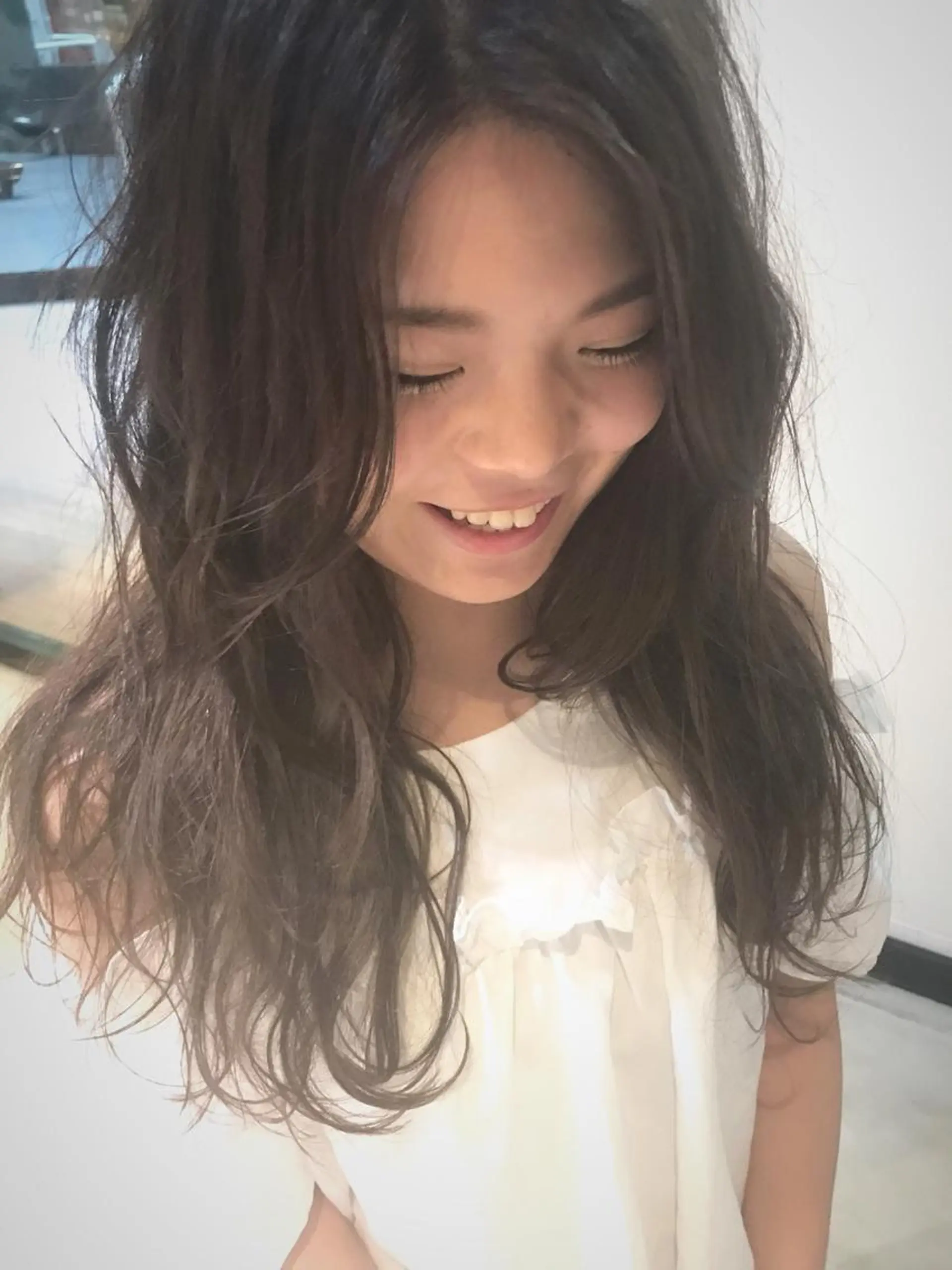 ロング カラー ネイビーカラー シルバー 松村 崇弘のヘアスタイル