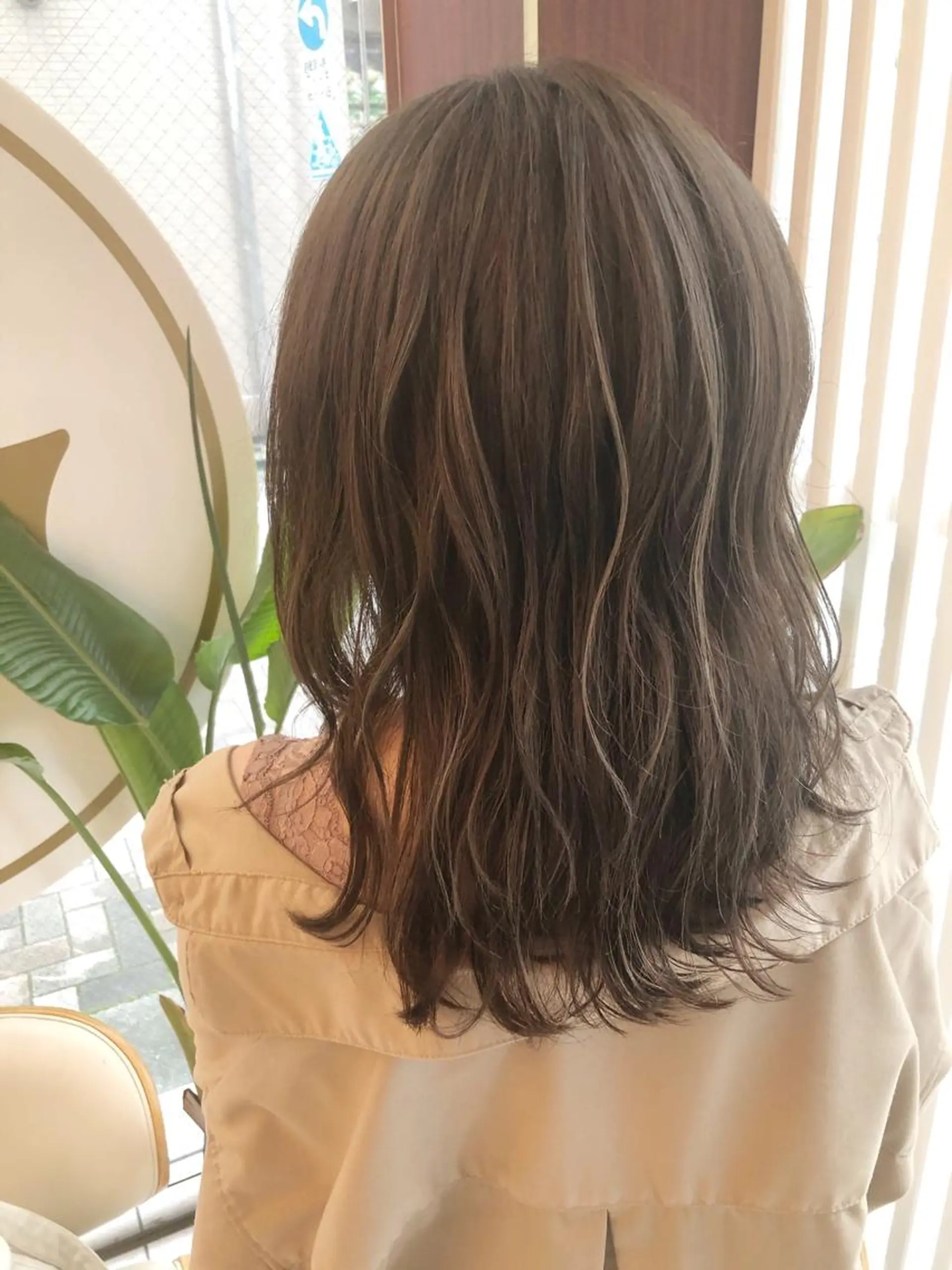 ミディアム ヘアカラー force  hair所属・🫧富田 苑実🫧のヘアスタイル