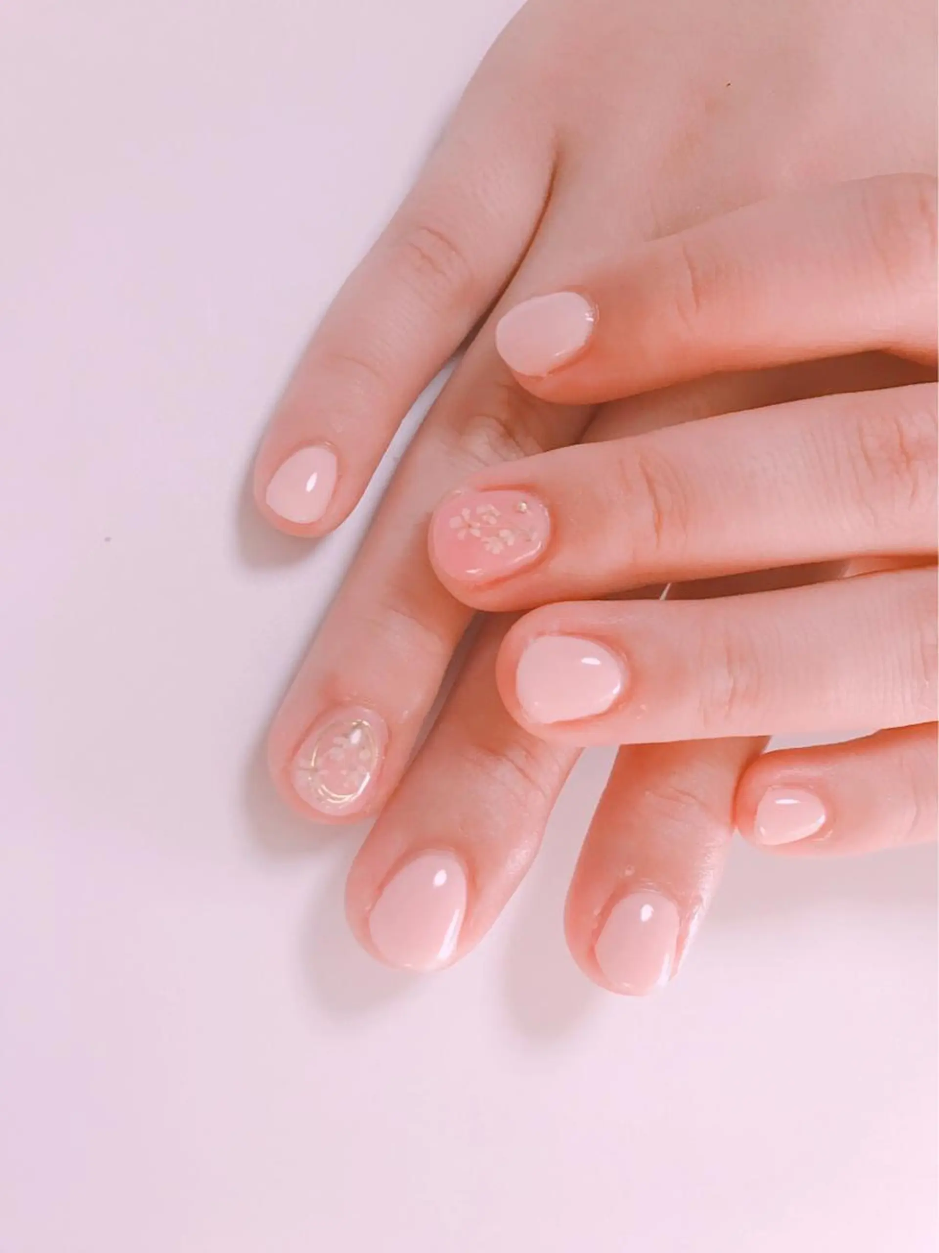 ネイル 【カメレオン】 上村 祥子のヘアスタイル