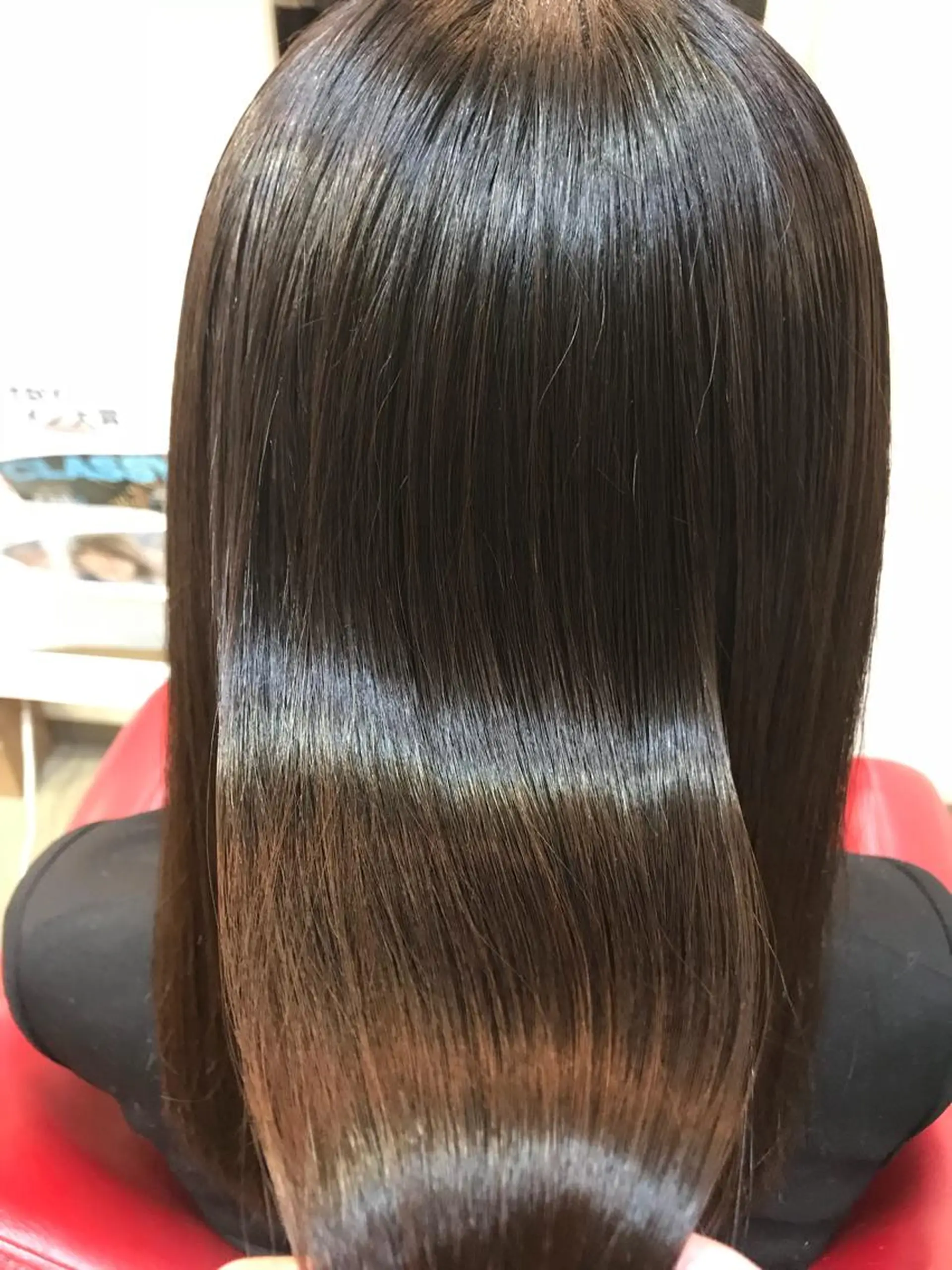 セミロング 渋谷宮益坂 omoのヘアスタイル