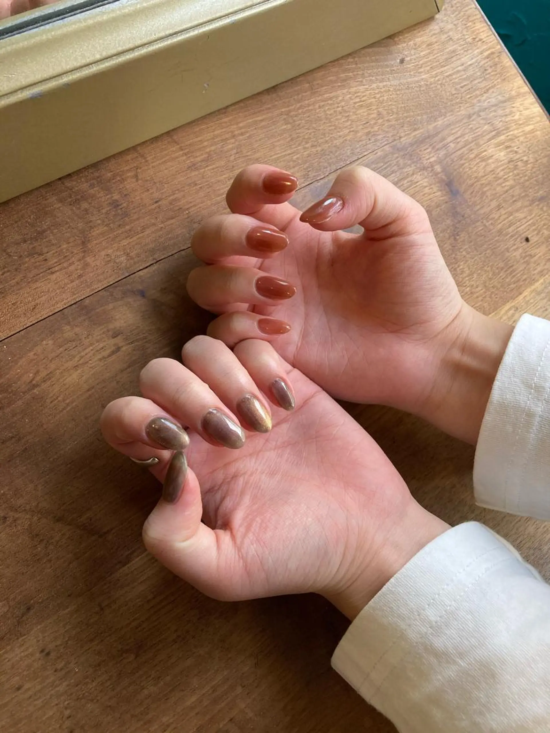 ネイル キラキラ オメメのネイルデザイン