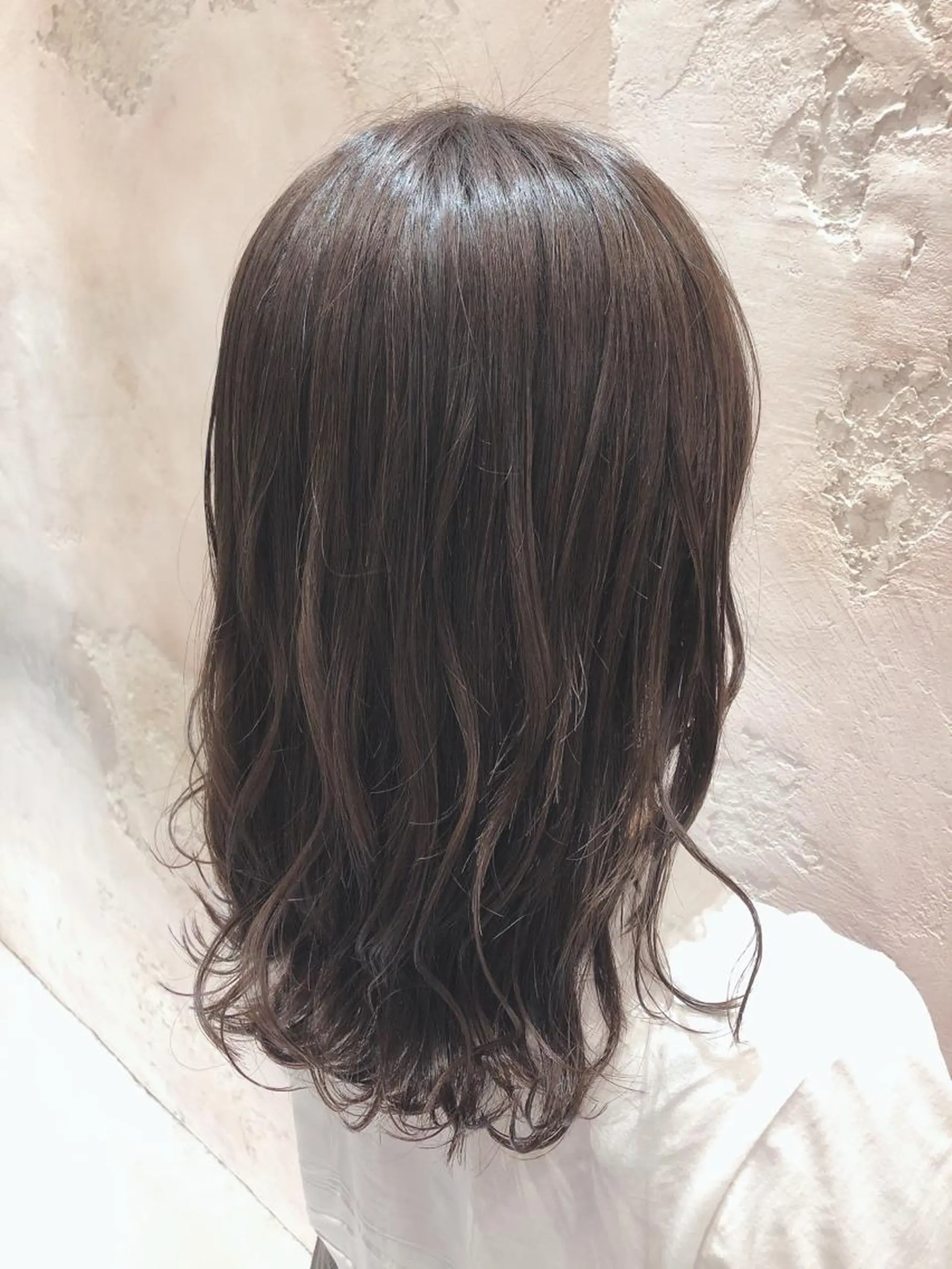 ミディアム アッシュ カット ヘアカラー トリートメント 代表山口ひな 髪質改善のプロのヘアスタイル