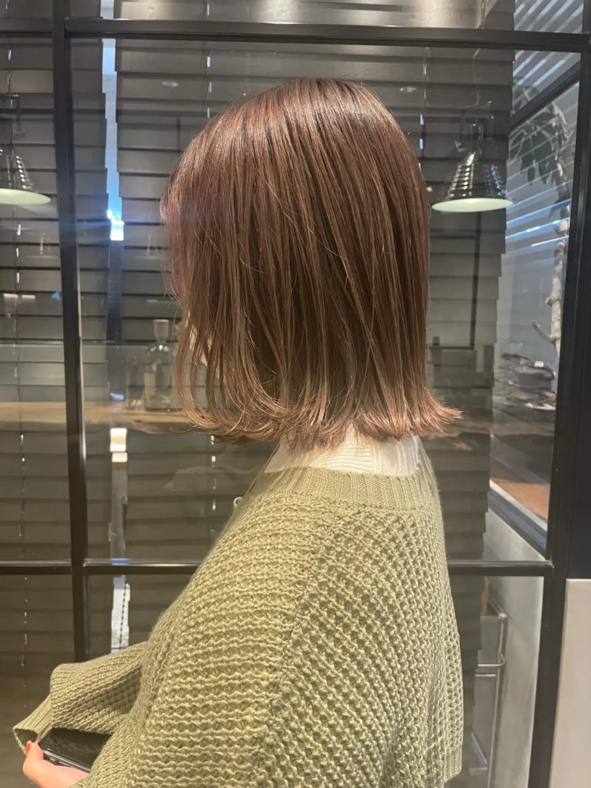 ミディアム カット ヘアカラー トリートメント HAVANA MIZUKIのヘアスタイル