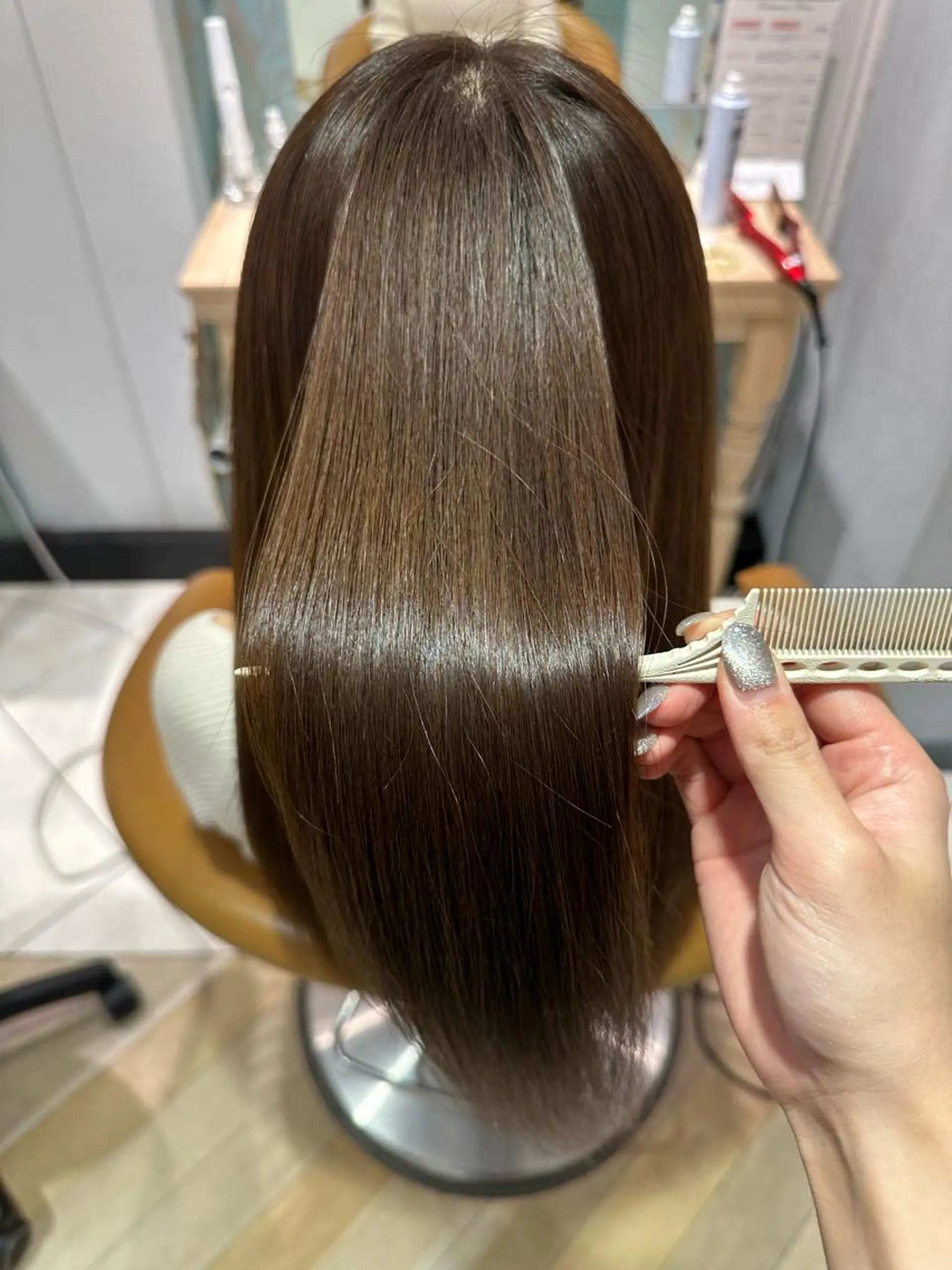 ロング カラー 縮毛矯正 トリートメント 酒井 里穂のヘアスタイル