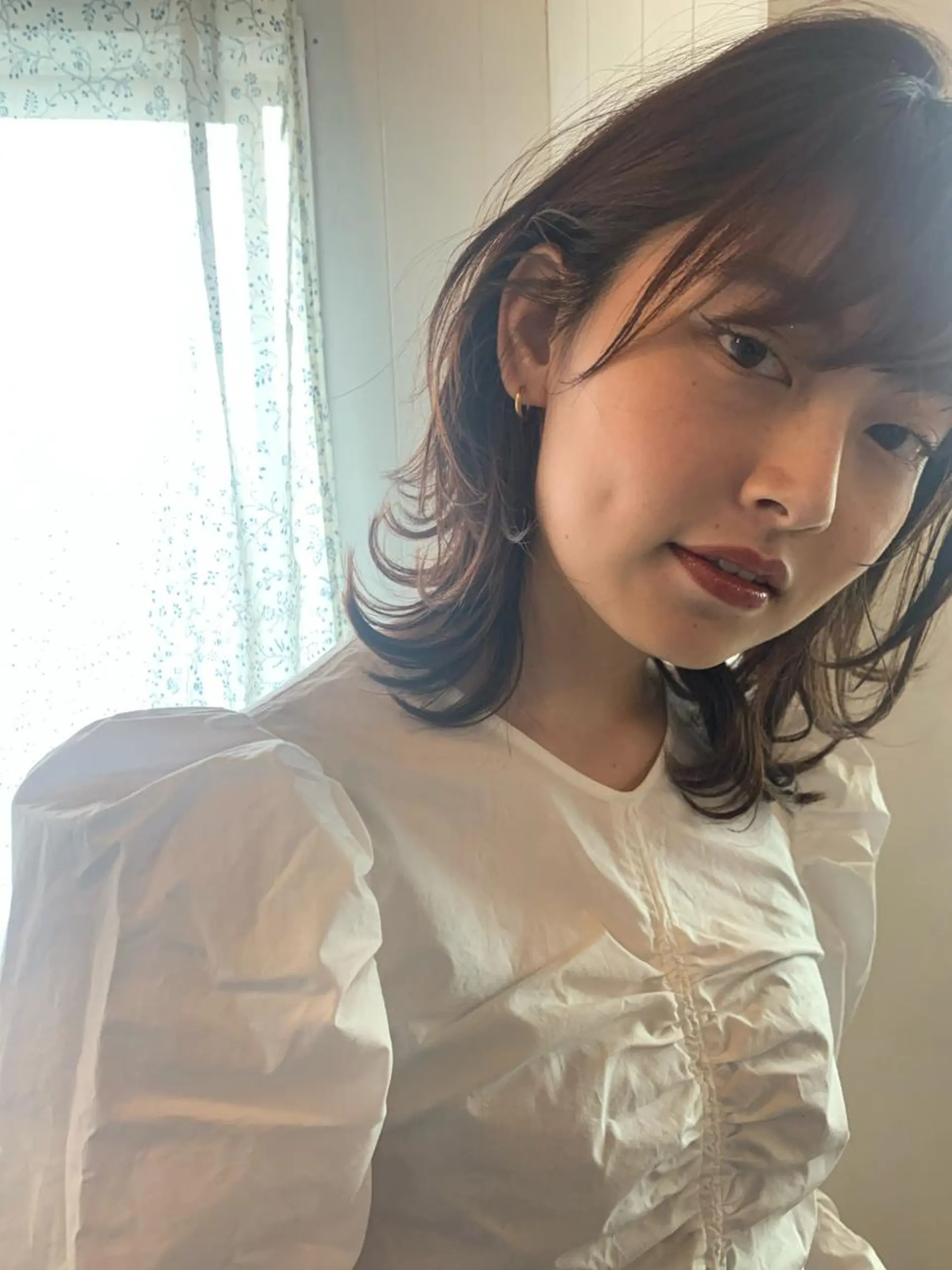 ミディアム 顔まわりレイヤー レイヤーカット Lond fleur 大宮  ロンドフルール所属・石畑結華 Lond店長のヘアスタイル