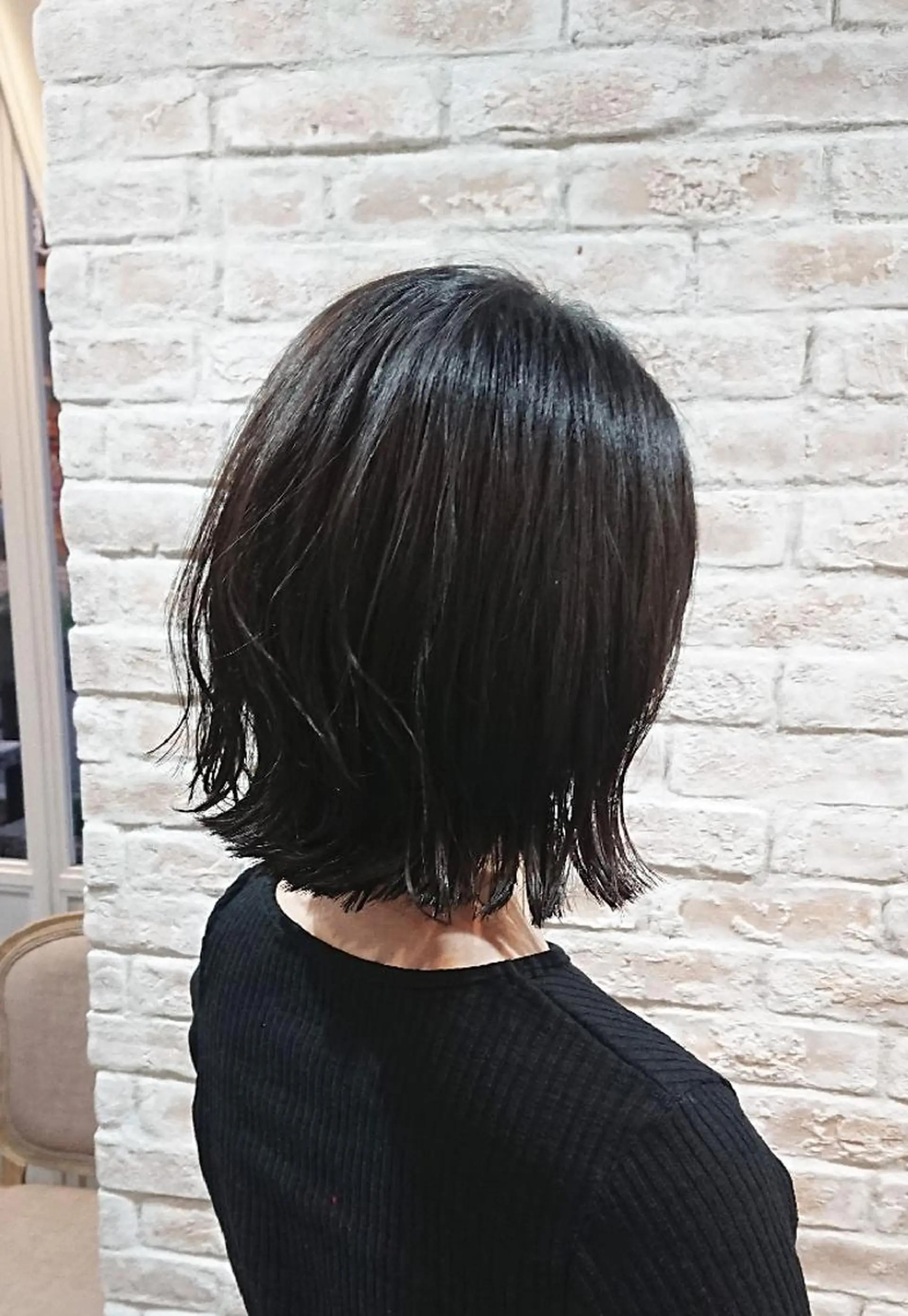 ミディアム ボブ 外ハネヘア 赤松 摩美のヘアスタイル