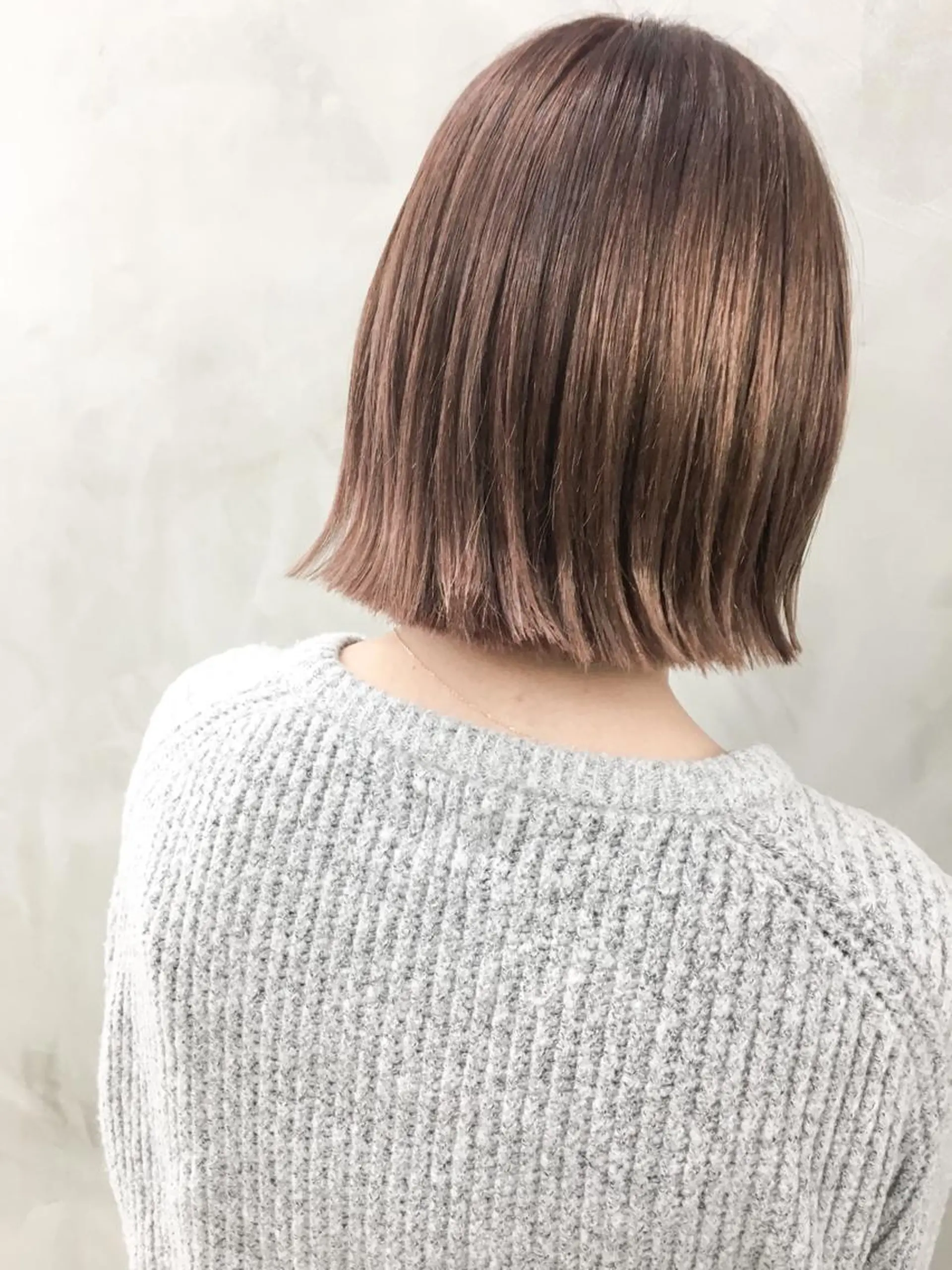 カラー 切りっぱなしボブ ベージュカラー ブリーチ ダブルカラー イルミナカラー SEED&beauty byFLAT所属・ヘッドスパ (女性限定)🍋モエのヘアスタイル