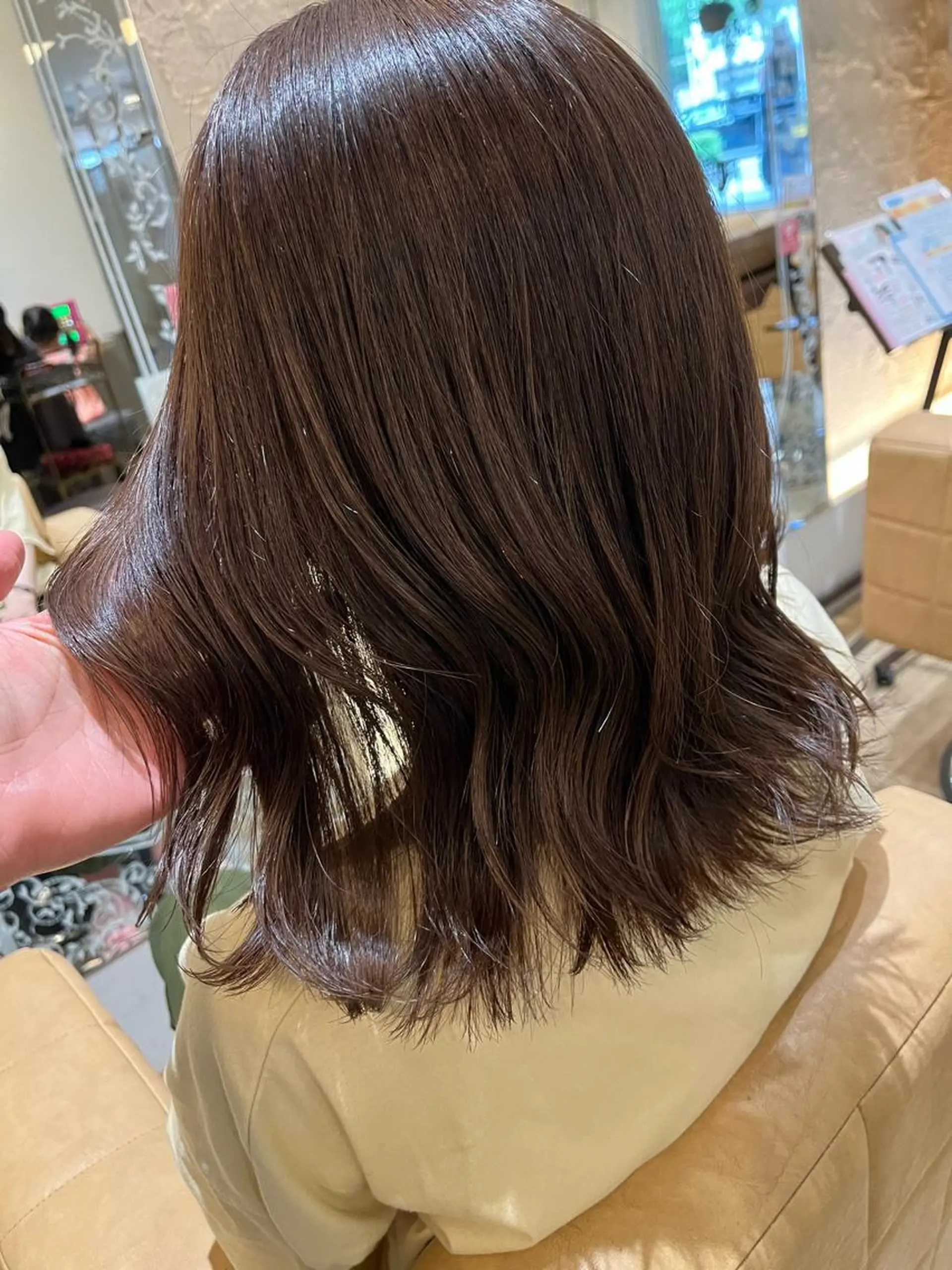 ミディアム カラー 中山 響希のヘアスタイル