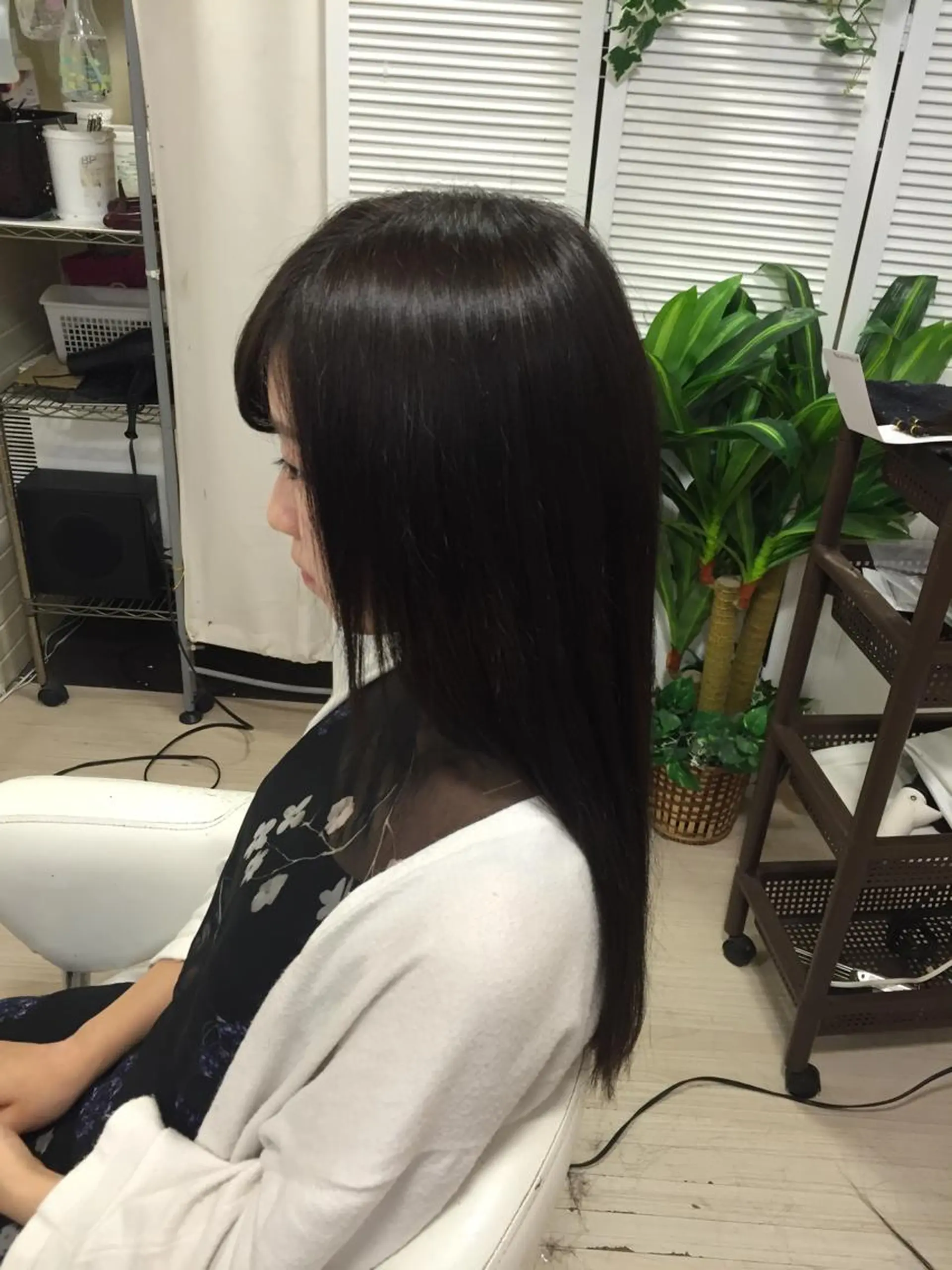 ロング カラー ヘアアレンジ シールエクステ アッシュ ブラウンカラー エクステ GLOSS 心斎橋 山上のヘアスタイル