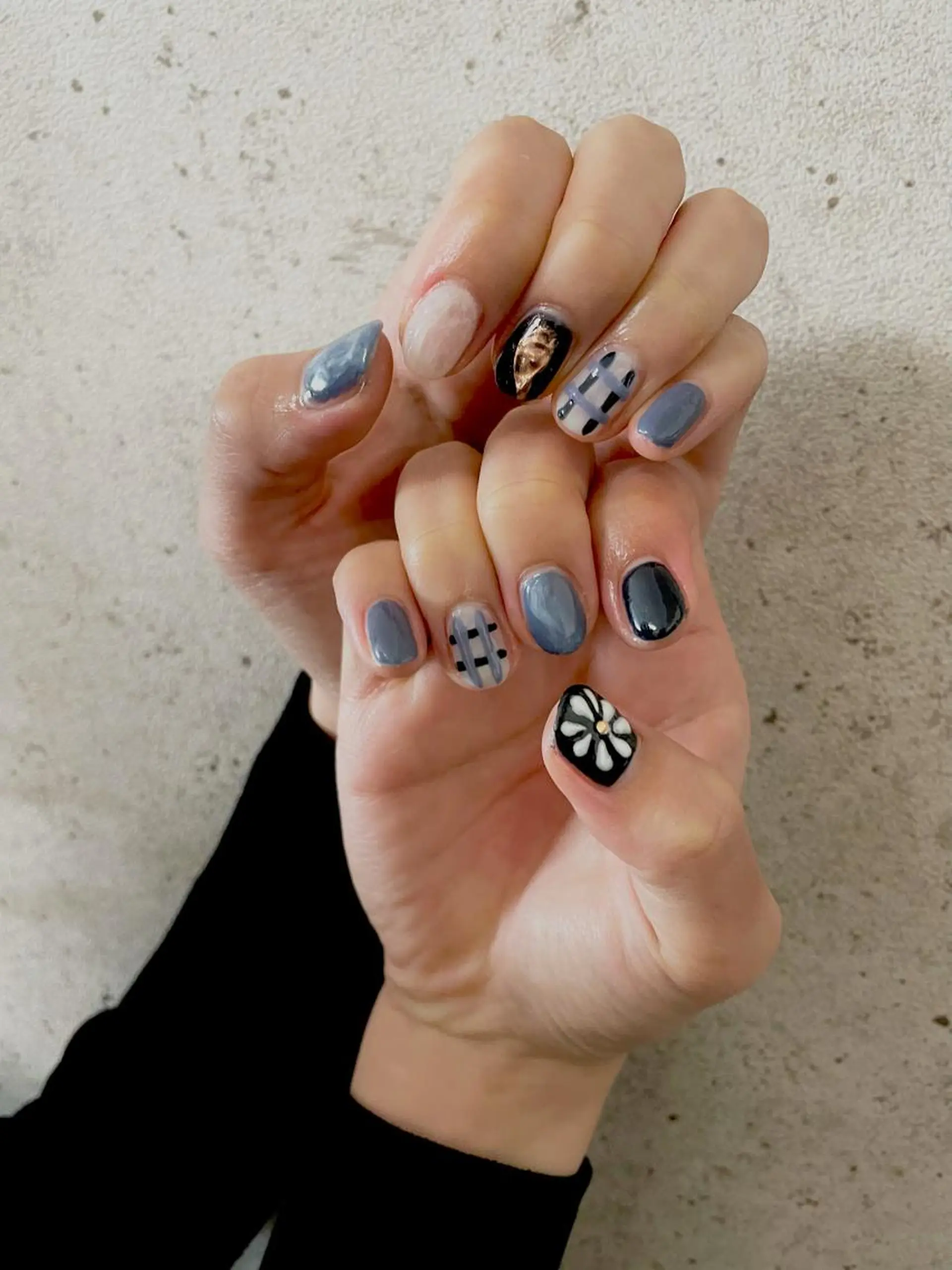 ネイル ブルー ジェルネイル 韓国ネイル ニュアンスネイル ブライダルネイル 甲府市徳行 🧸prunelleのネイルデザイン