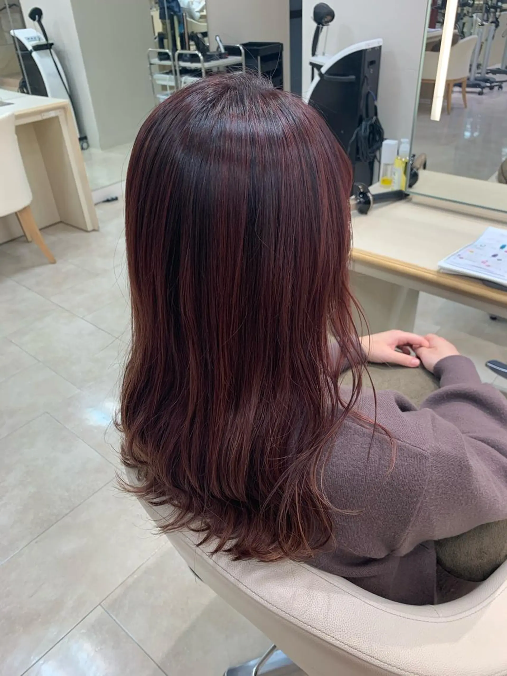 セミロング カラー 暖色専門美容師🎀 お客様満足度◎のヘアスタイル