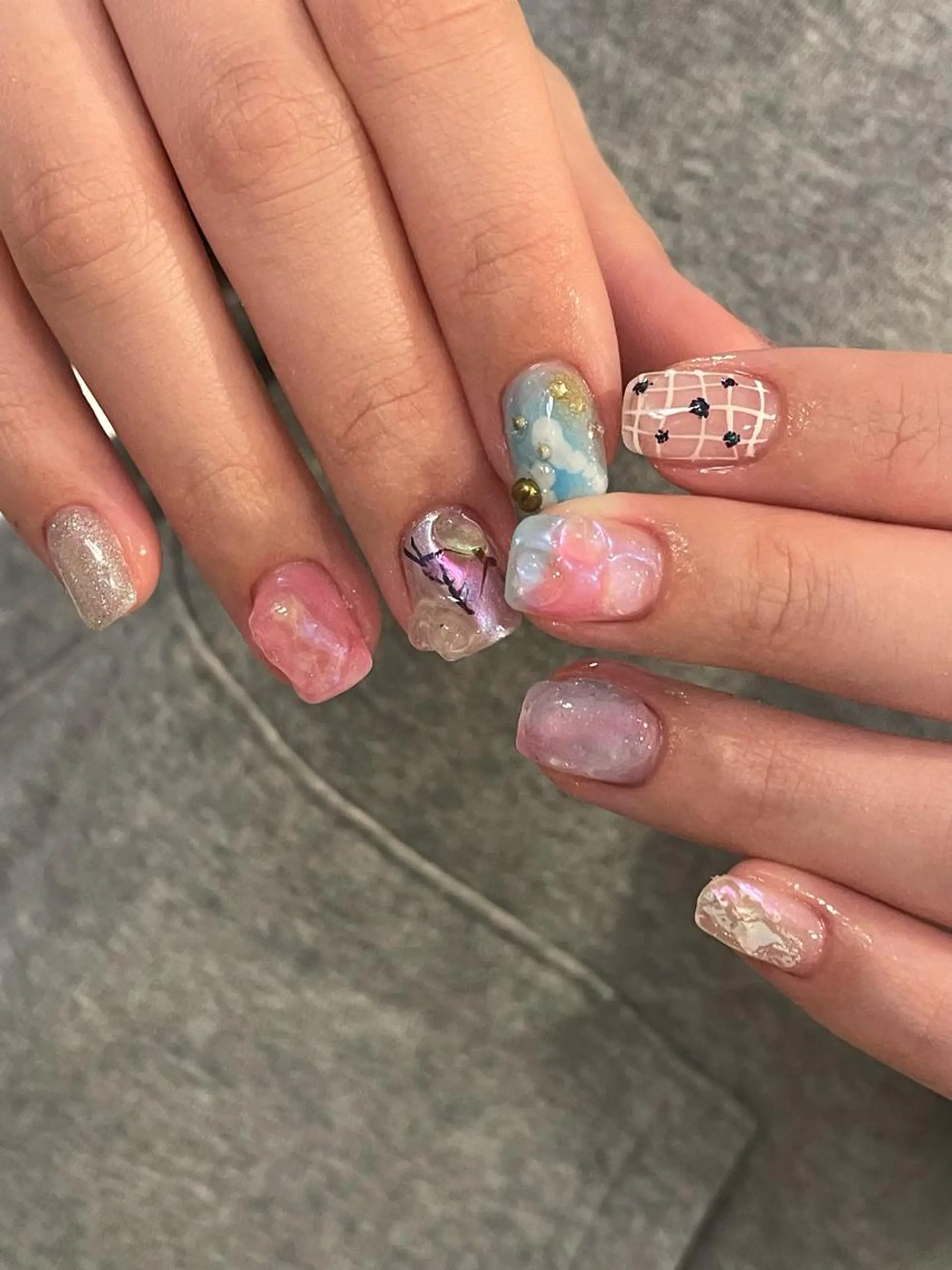 ショート m kaori𓃟のネイルデザイン