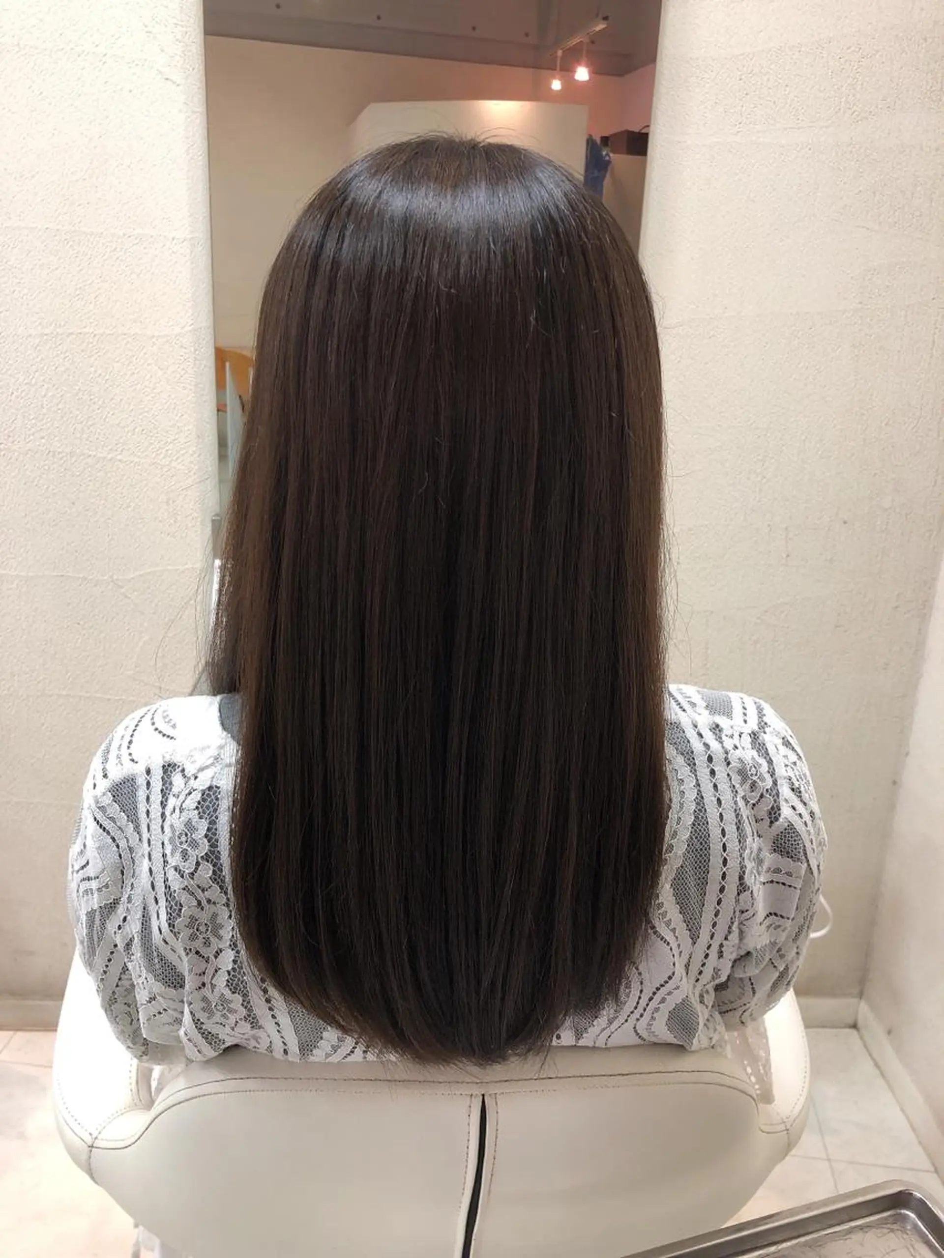 ロング 顔まわりレイヤー 顔周りカット レイヤーカット カット トリートメント 阿部 美咲のヘアスタイル