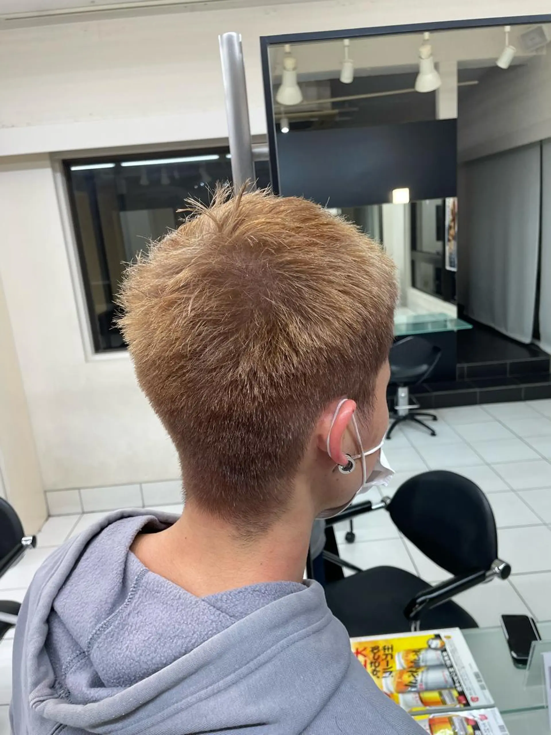 メンズ メンズブリーチ 大山 真衣のヘアスタイル