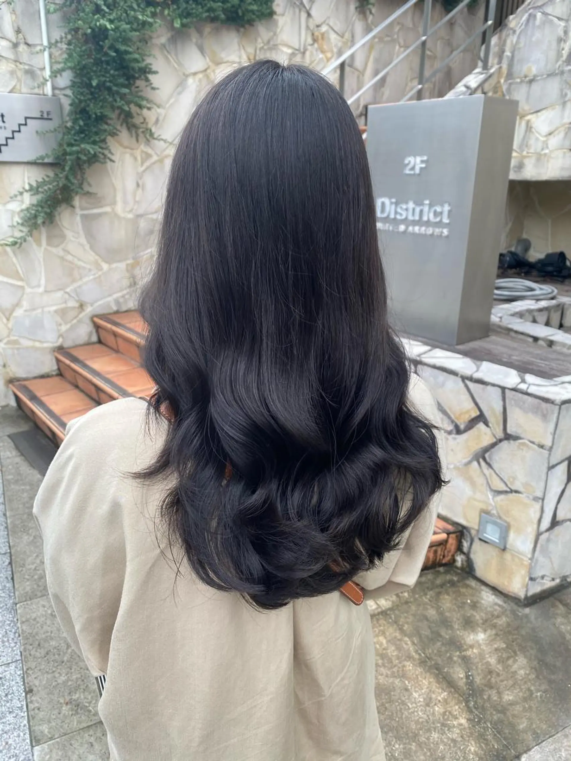 セミロング カラー ヘアアレンジ 韓国レイヤーカット/ 儚げカラーチナツのヘアスタイル