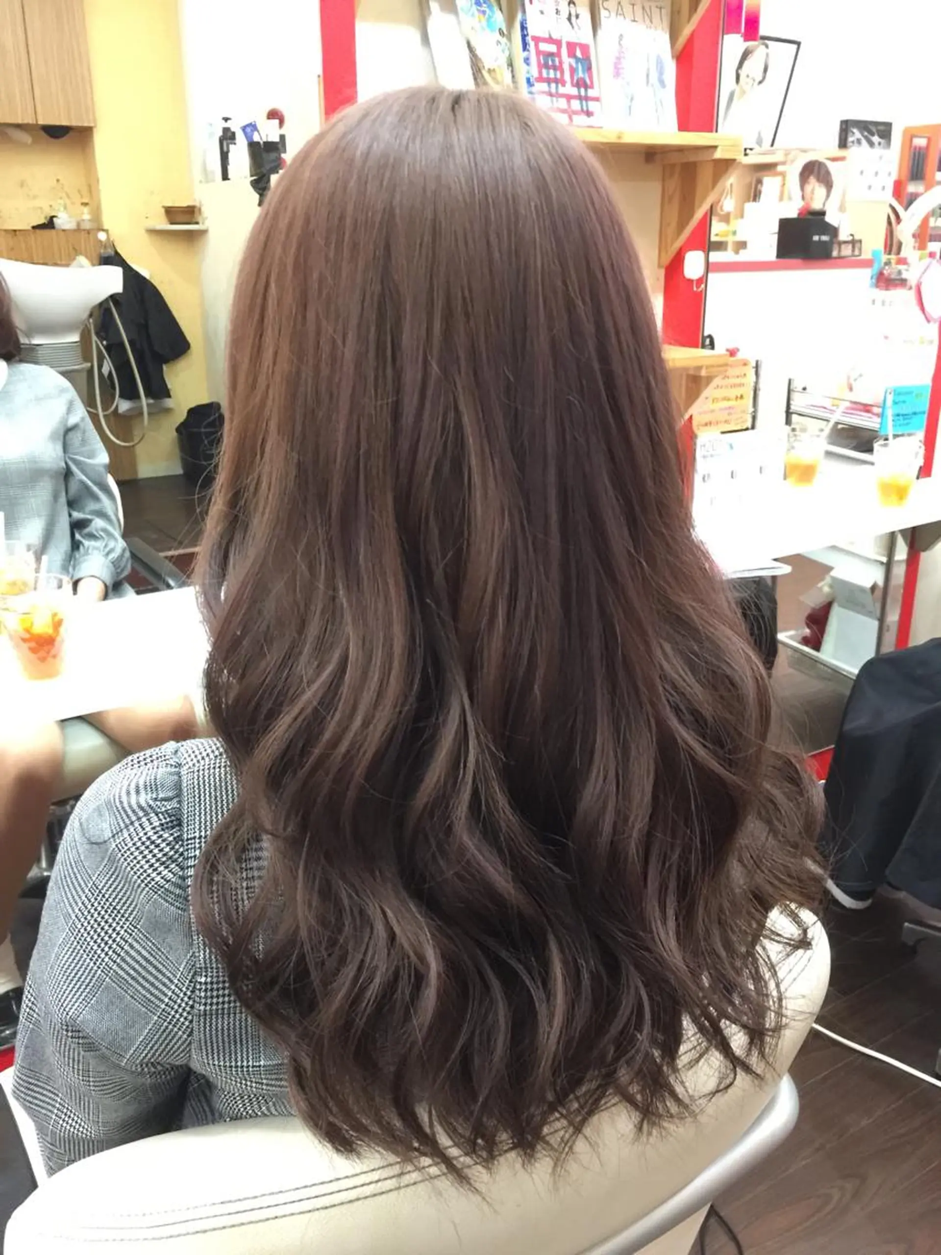 ロング カラー ヘアカラー トリートメント たけい ゆうきのヘアスタイル