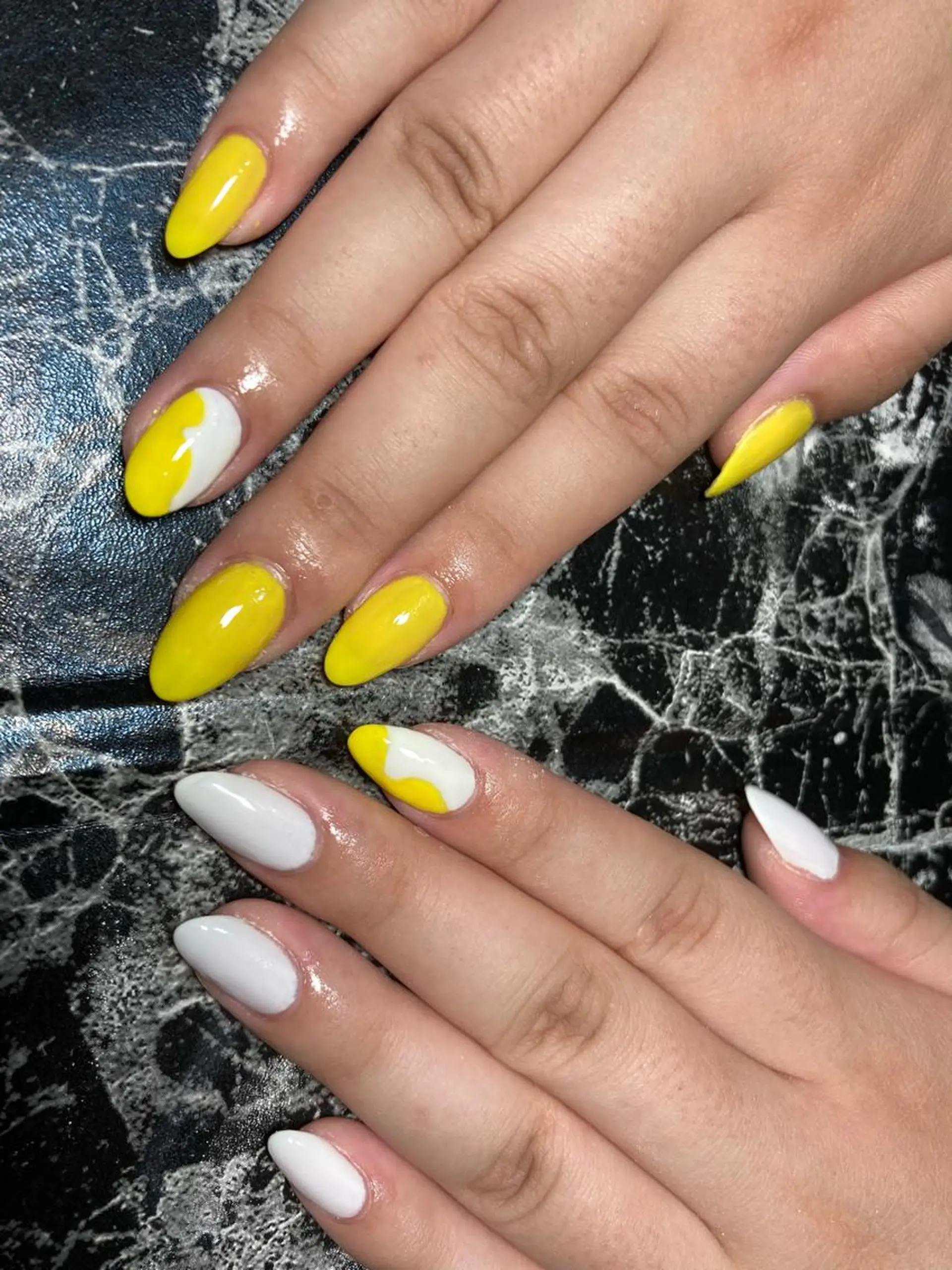 ショート ネイル ハンドネイル フットネイル ✴︎ Delightのネイルデザイン