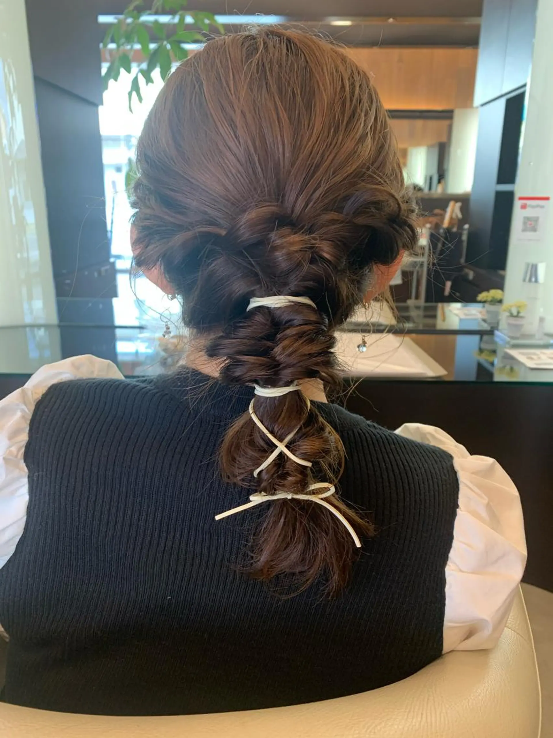 セミロング ヘアアレンジ Aya/四条烏丸/ インナーカラーのヘアスタイル