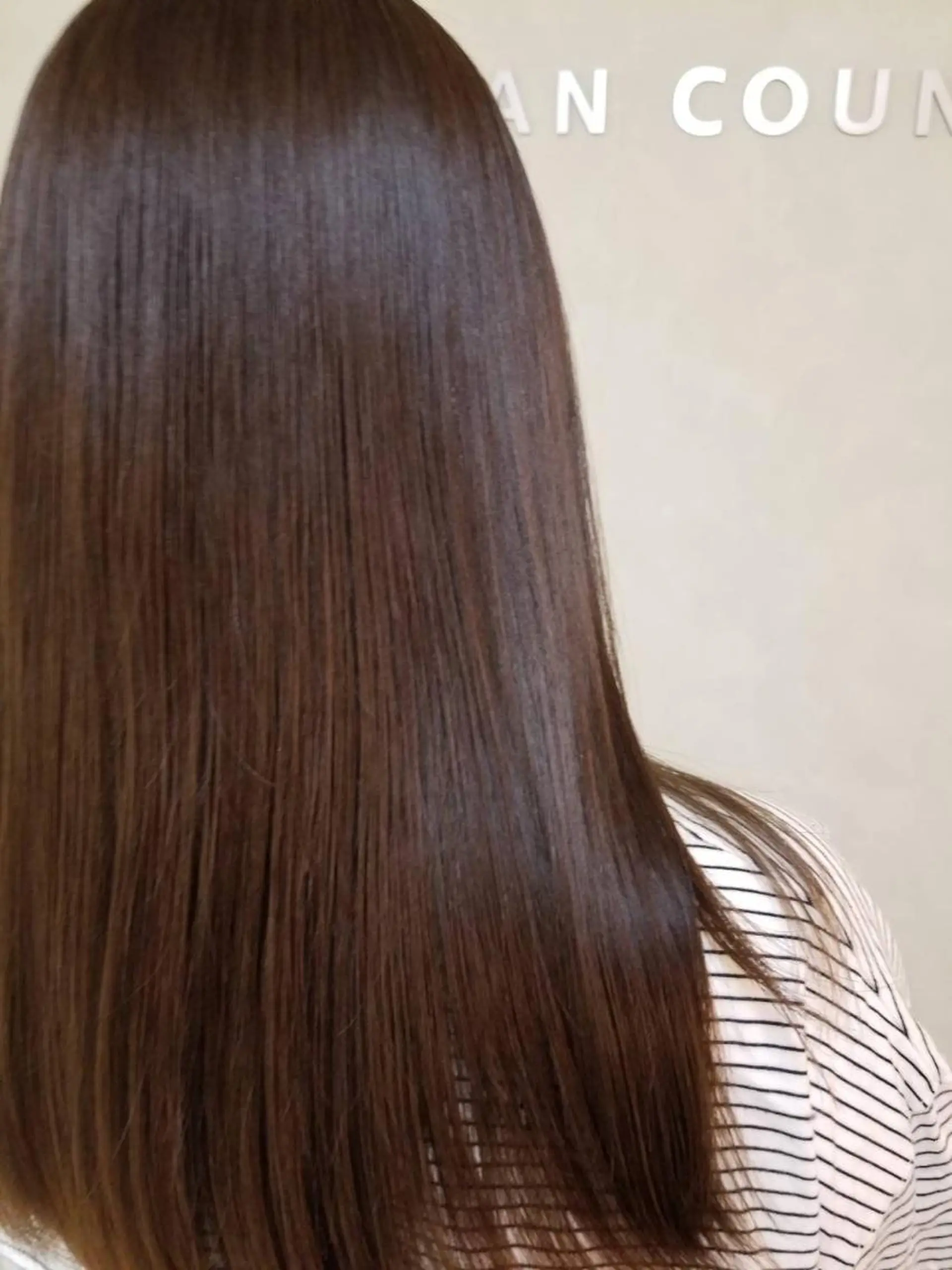 セミロング 吉田 恒のヘアスタイル