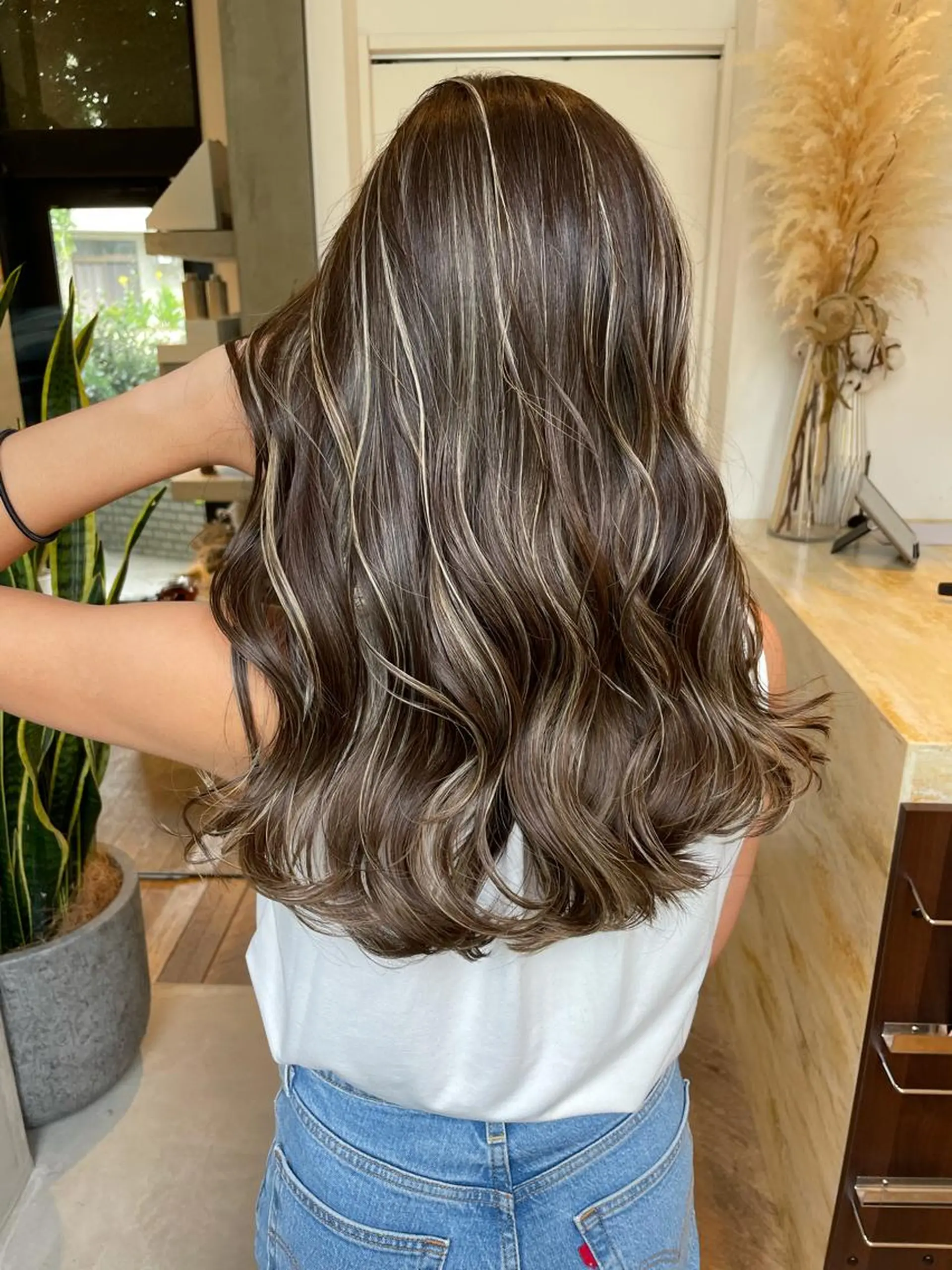 ロング カラー Bree"ze所属・大河原 修太のヘアスタイル