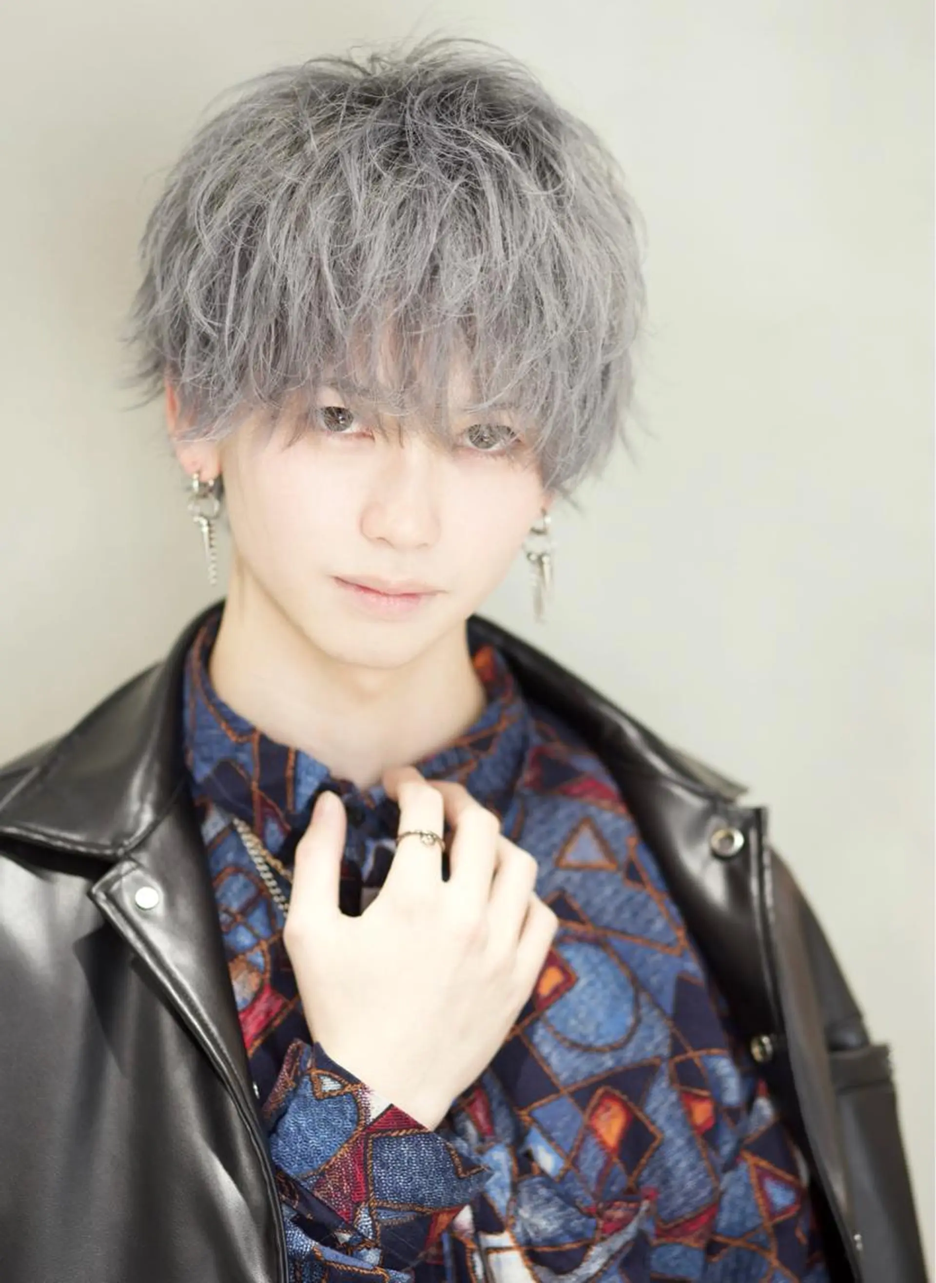 ショート カラー メンズ メンズウルフカット アッシュ ウルフカット 美容室sai KAITOのヘアスタイル