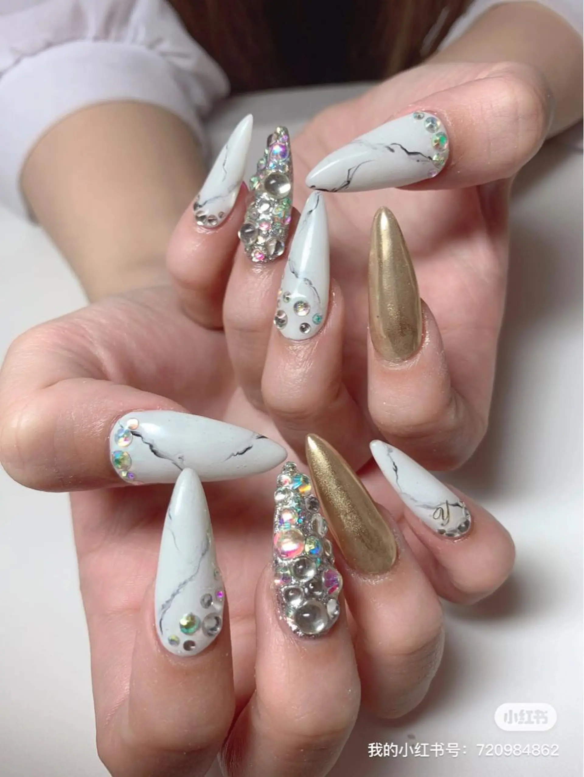 ネイル エンジェル ヒーリング 矢場町店のネイルデザイン