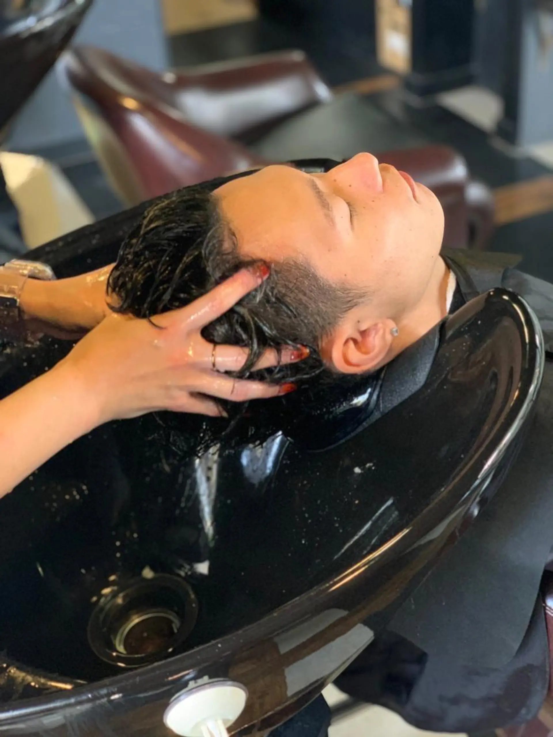 ショート ヘアカラー 井上椋介 【Recharme】のヘアスタイル