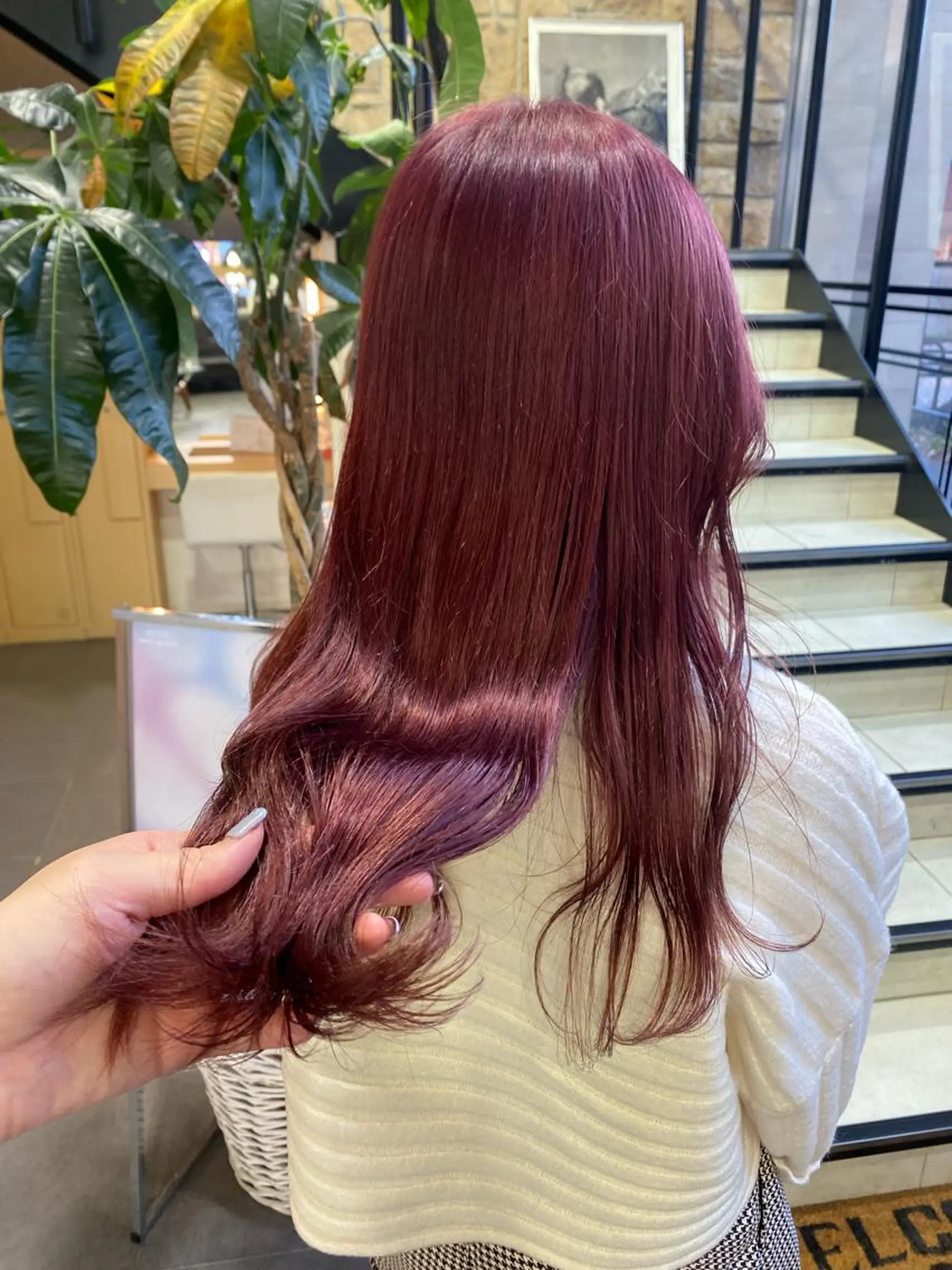 ミディアム 暖色ｶﾗｰ/ﾚｲﾔｰ ｶｯﾄ/Yunaのヘアスタイル