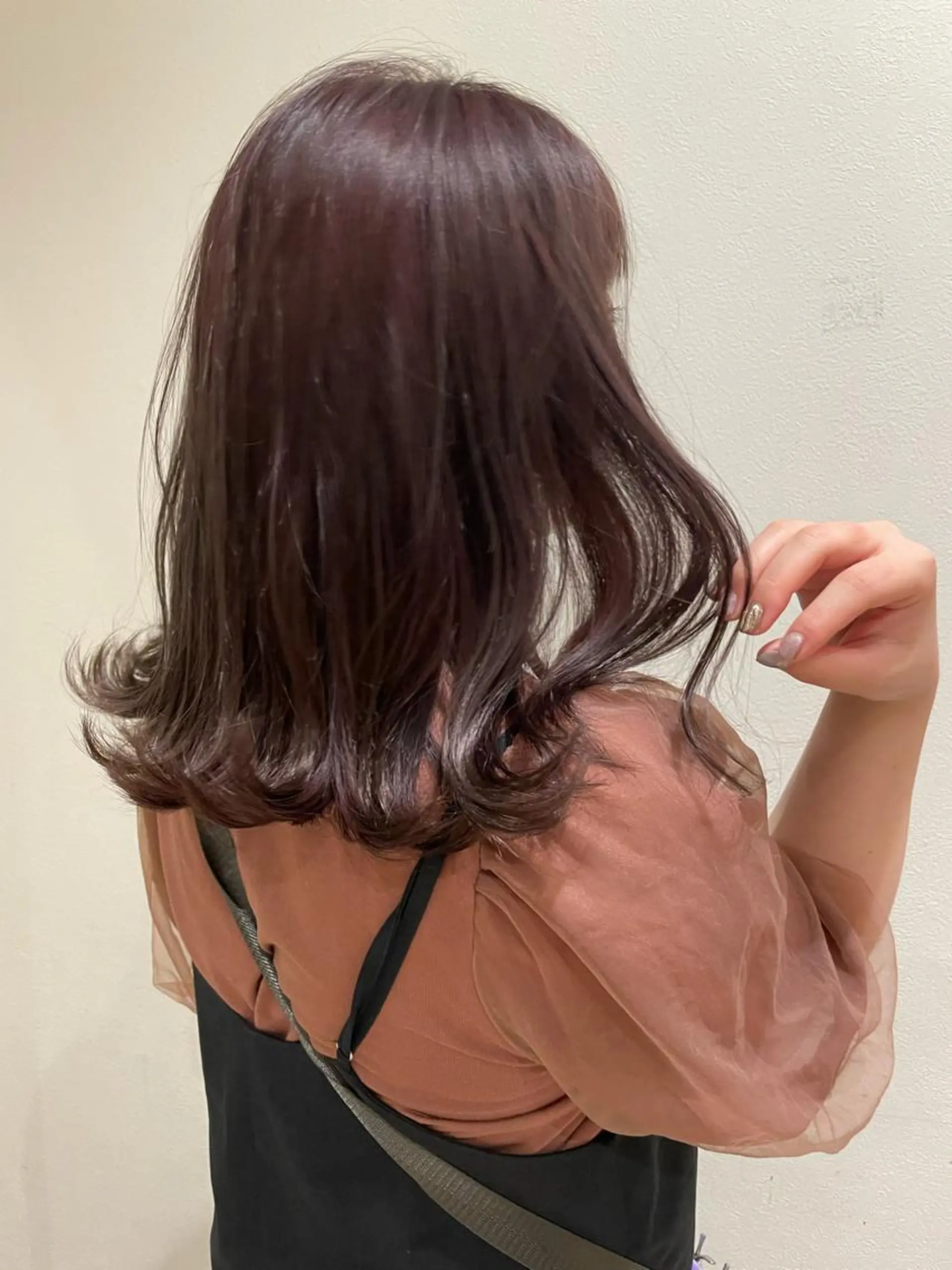 セミロング カラー ヘアアレンジ 🎀野崎 美玖𝜗𝜚˚⋆のヘアスタイル