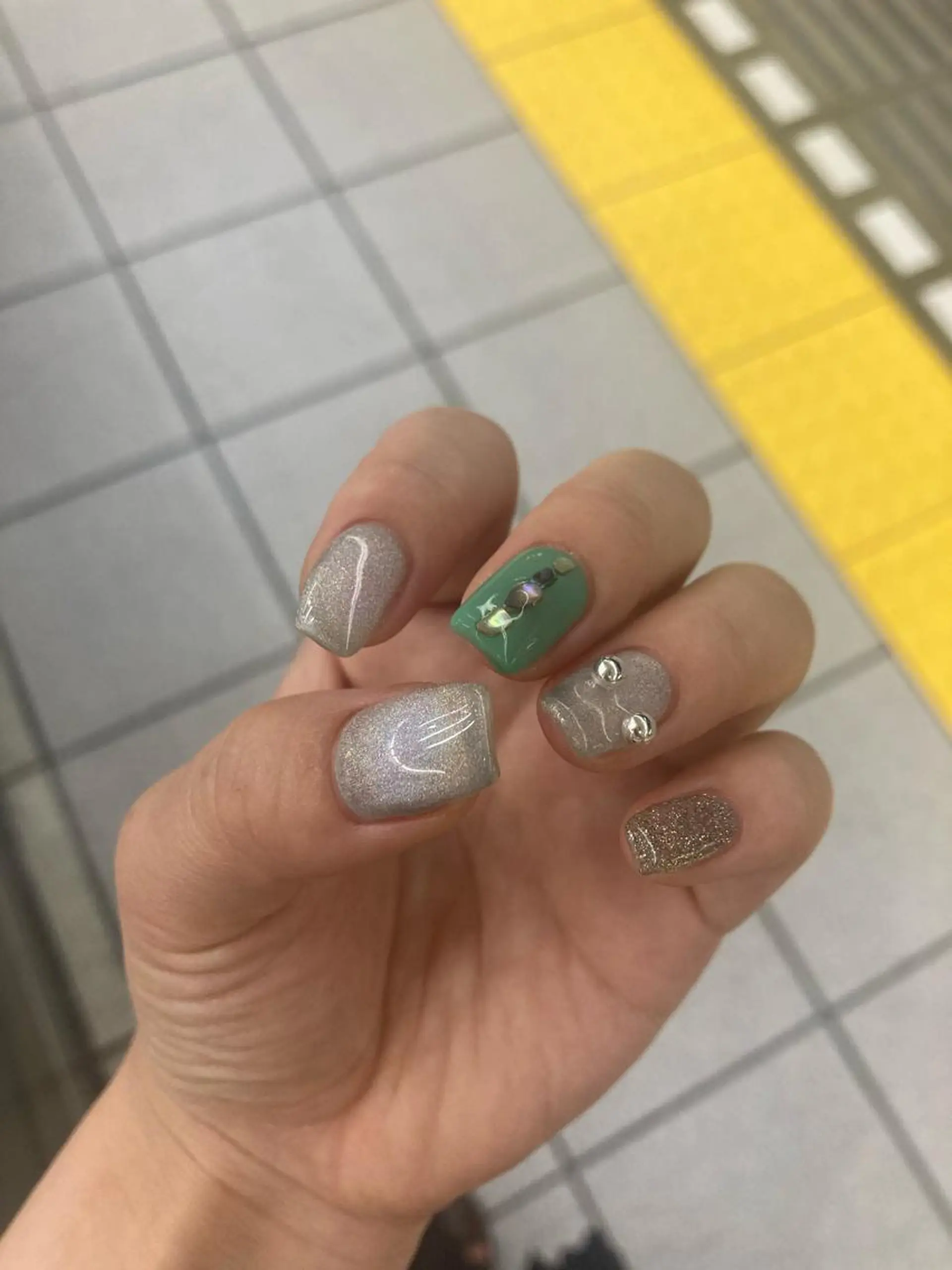 ネイル tipsy+ chihiroのネイルデザイン