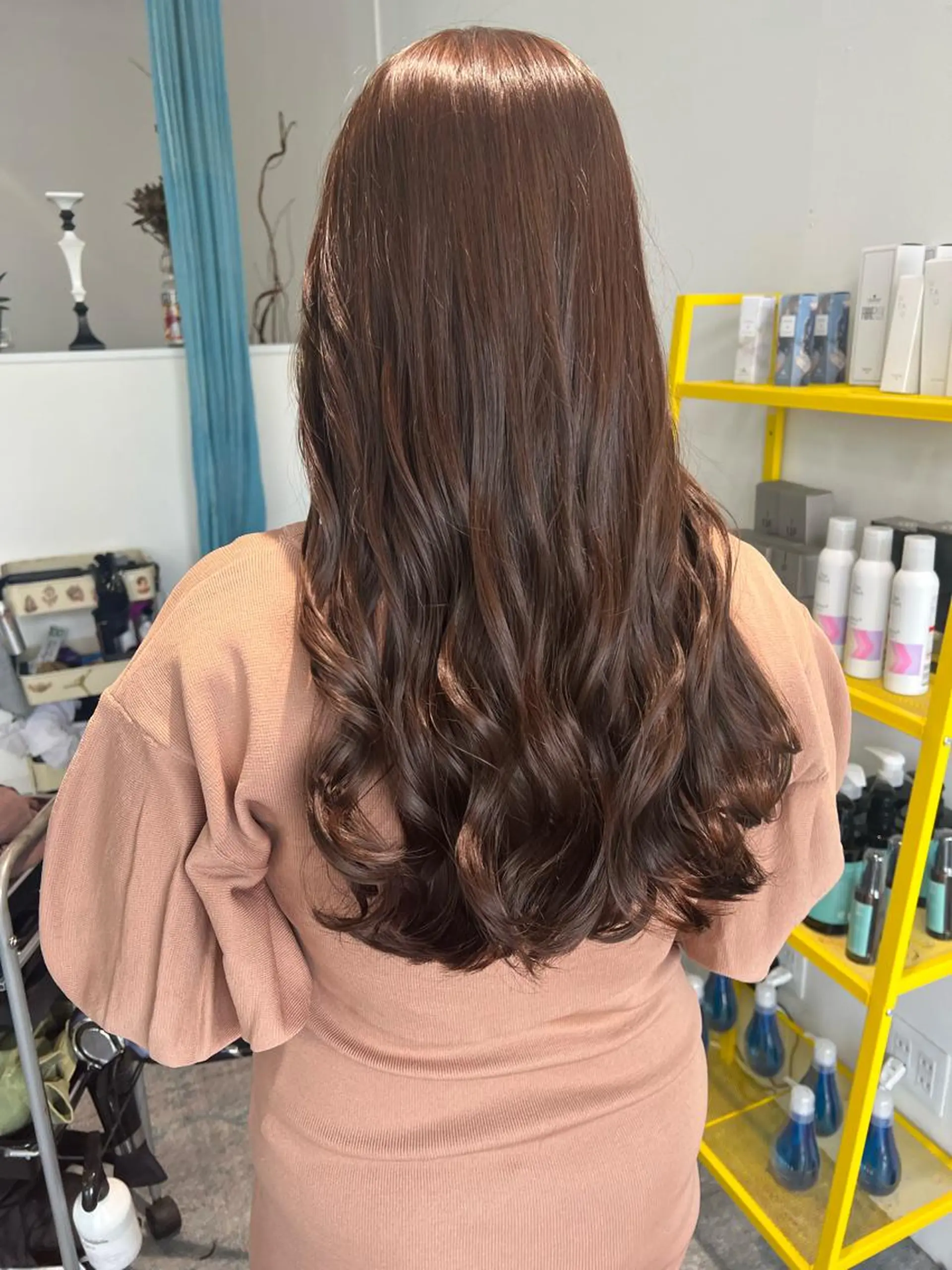 ロング カラー 🌈re-room EIKI🇰🇷のヘアスタイル