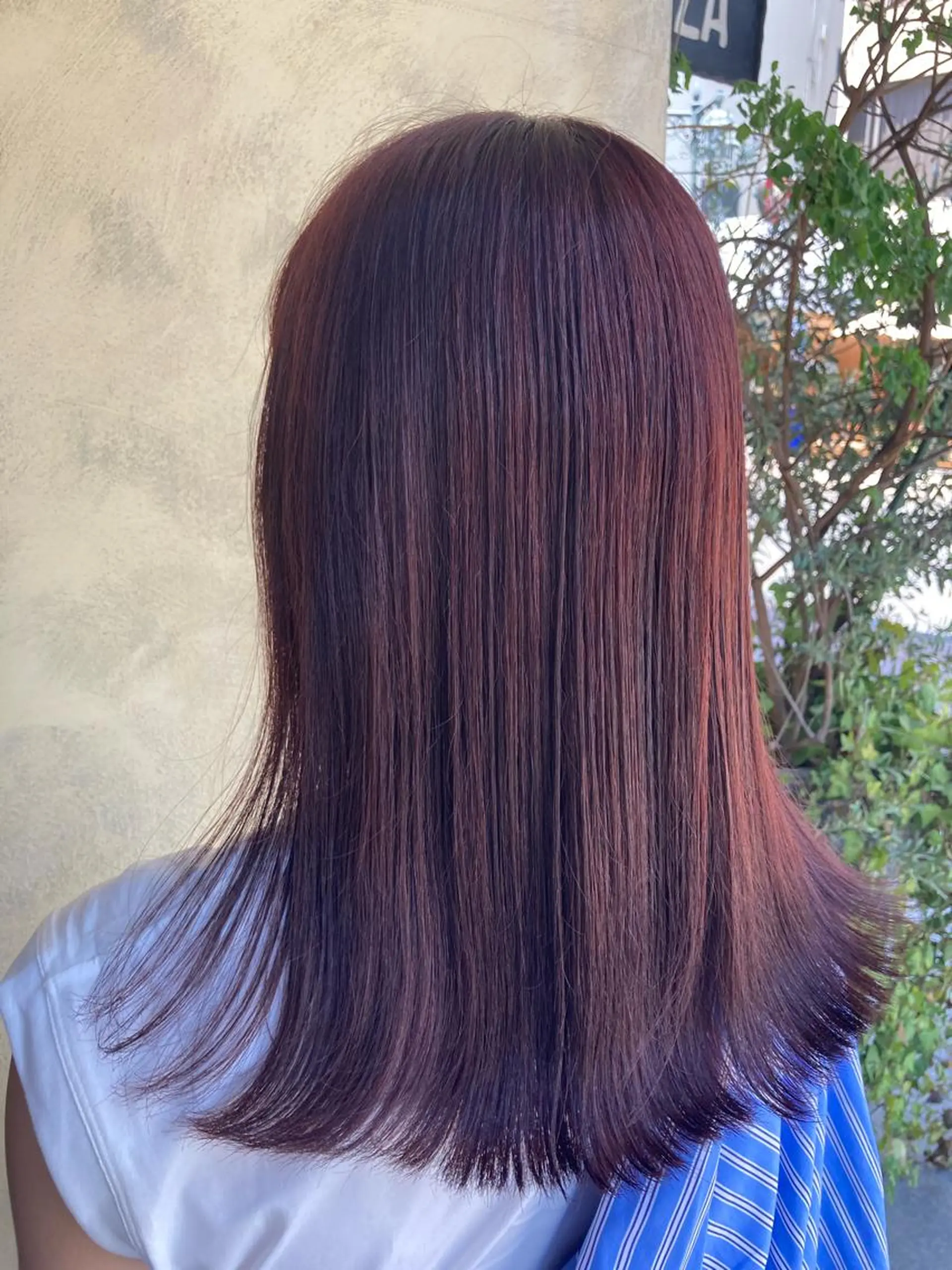 セミロング カラー ブリーチ ブリーチなしカラー レピア　博多駅前店所属・LEPIA 博多駅前店のマツエク・マツパデザイン