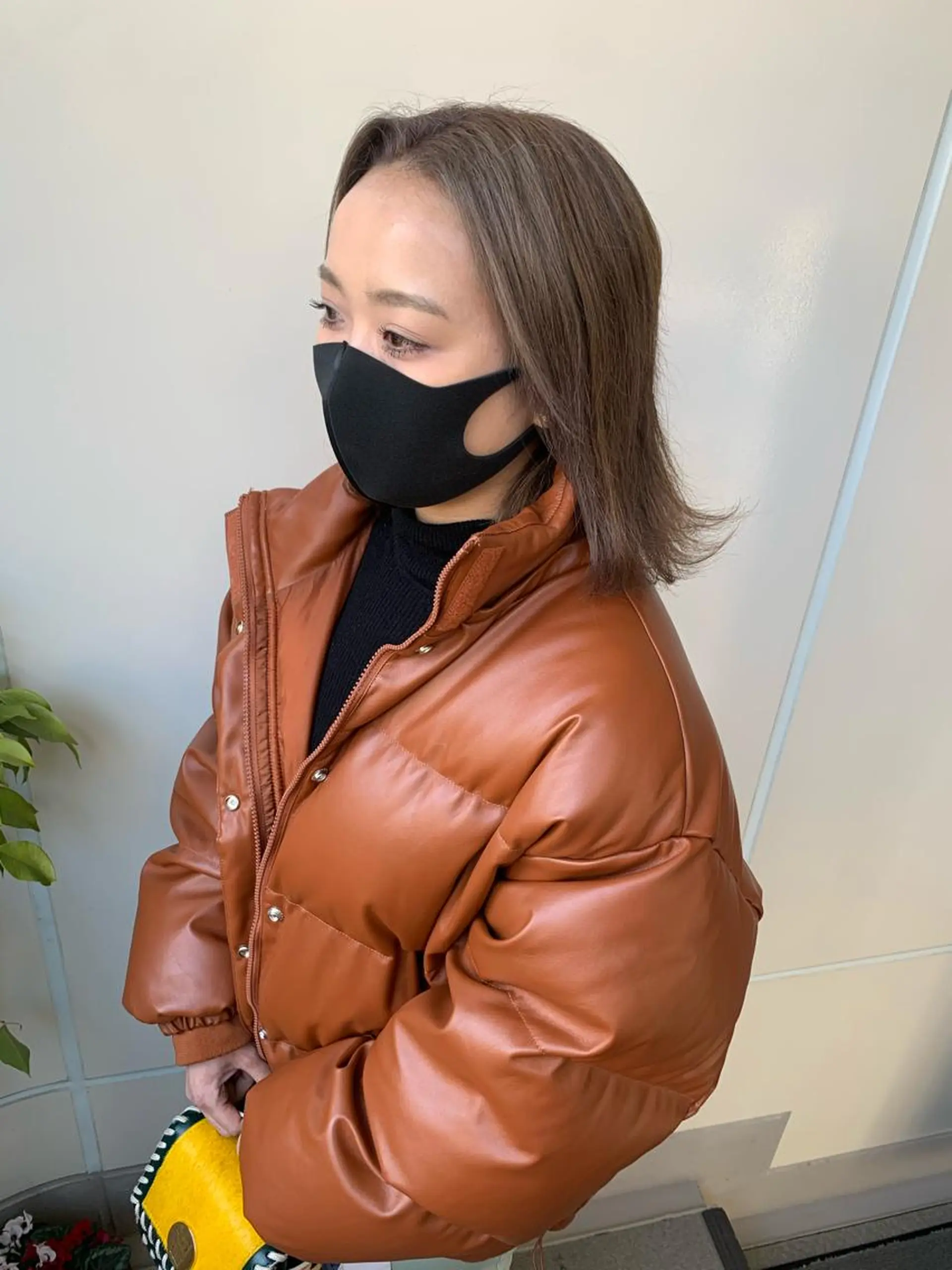 ミディアム カラー 羽エクステ🩷 🤍まき🤍のヘアスタイル