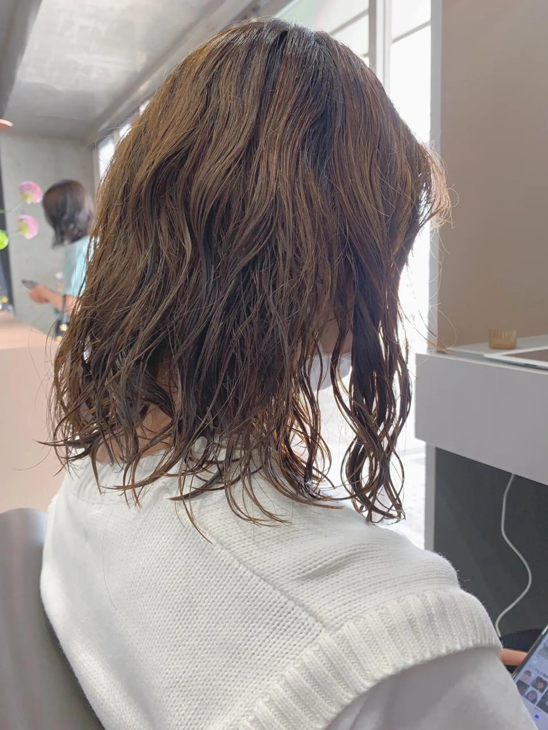 ミディアム パーマ ボブパーマコテ巻き風 パーマNo1深江秀平のヘアスタイル